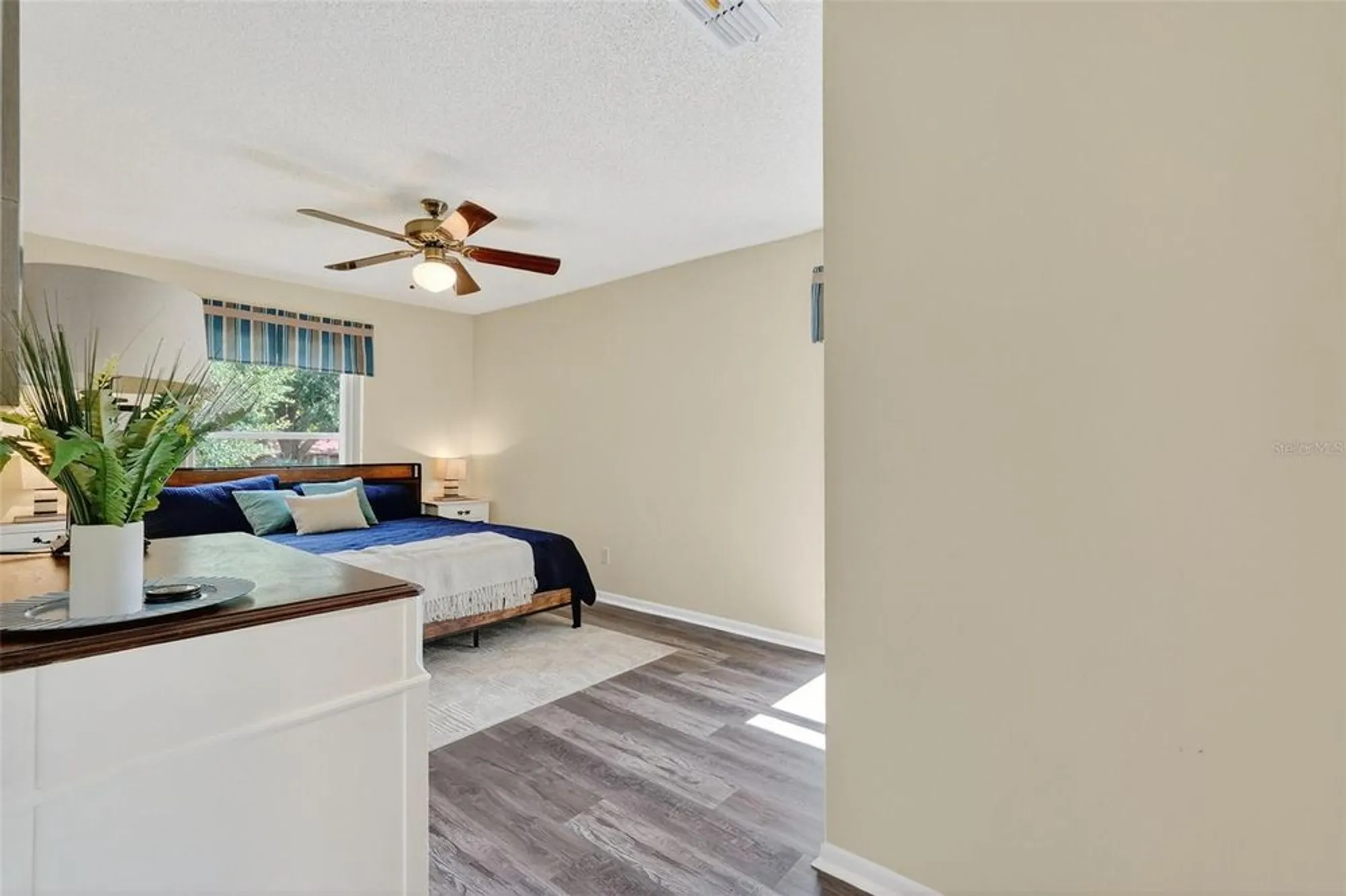 Property Slideshow image 19 of 30 | 2320 shelly dr b, Palm Harbor, FL, 34684