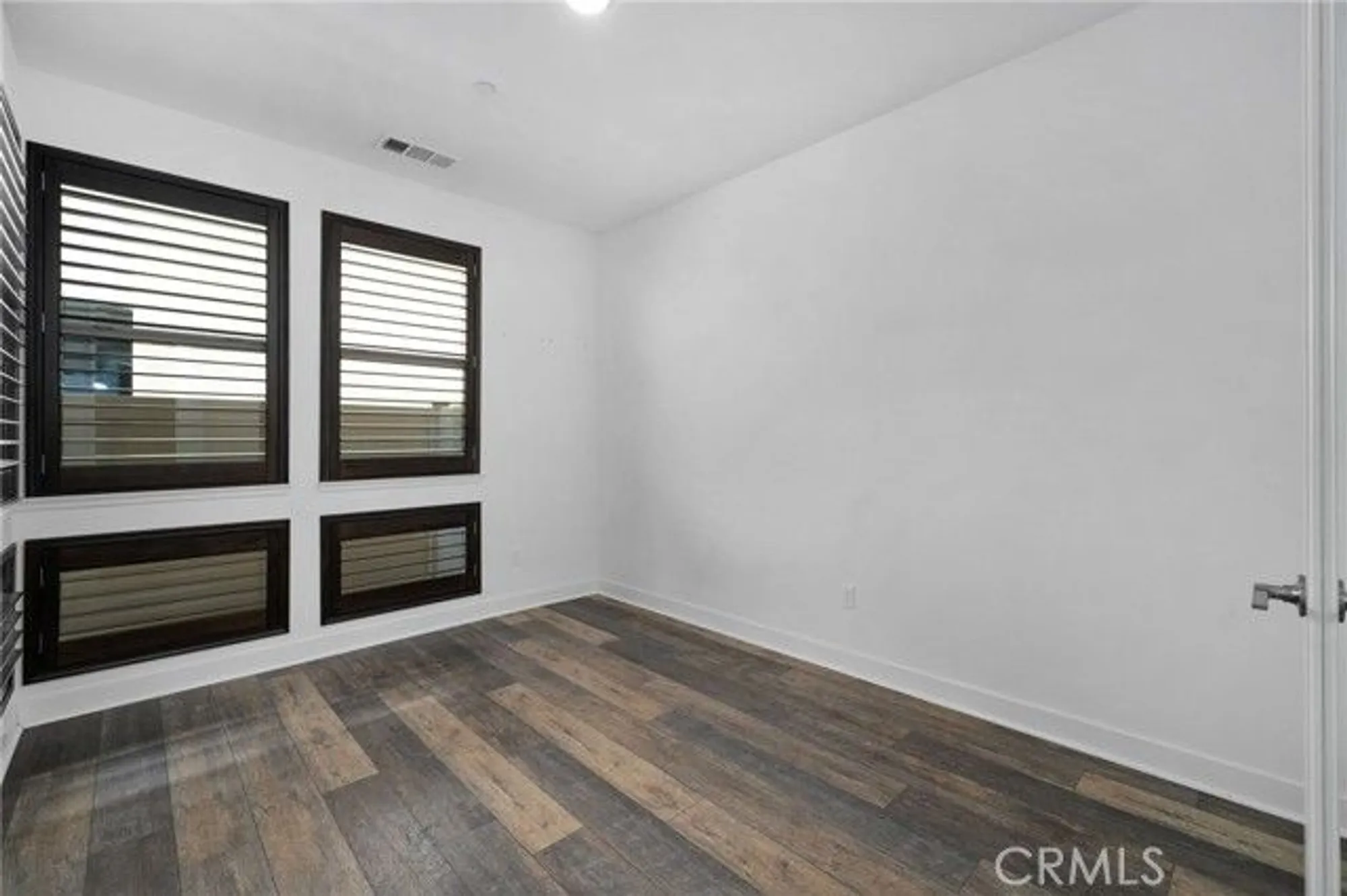 Property Slideshow image 25 of 54 | 1649 spring run ln, Beaumont, CA, 92223