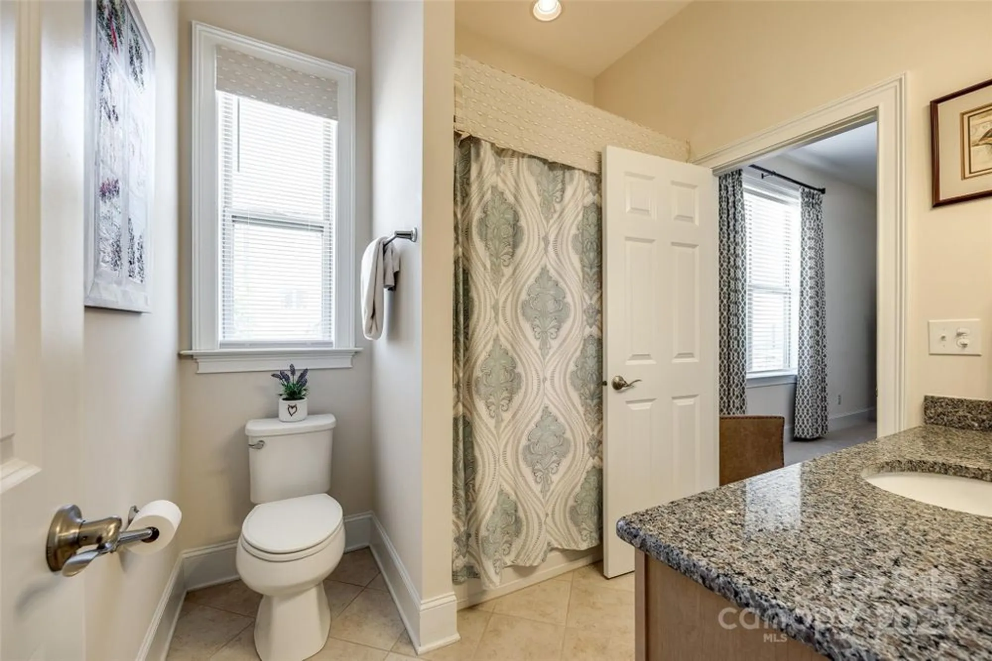 Property Slideshow image 17 of 45 | 15620 lake ridge rd, Charlotte, NC, 28278