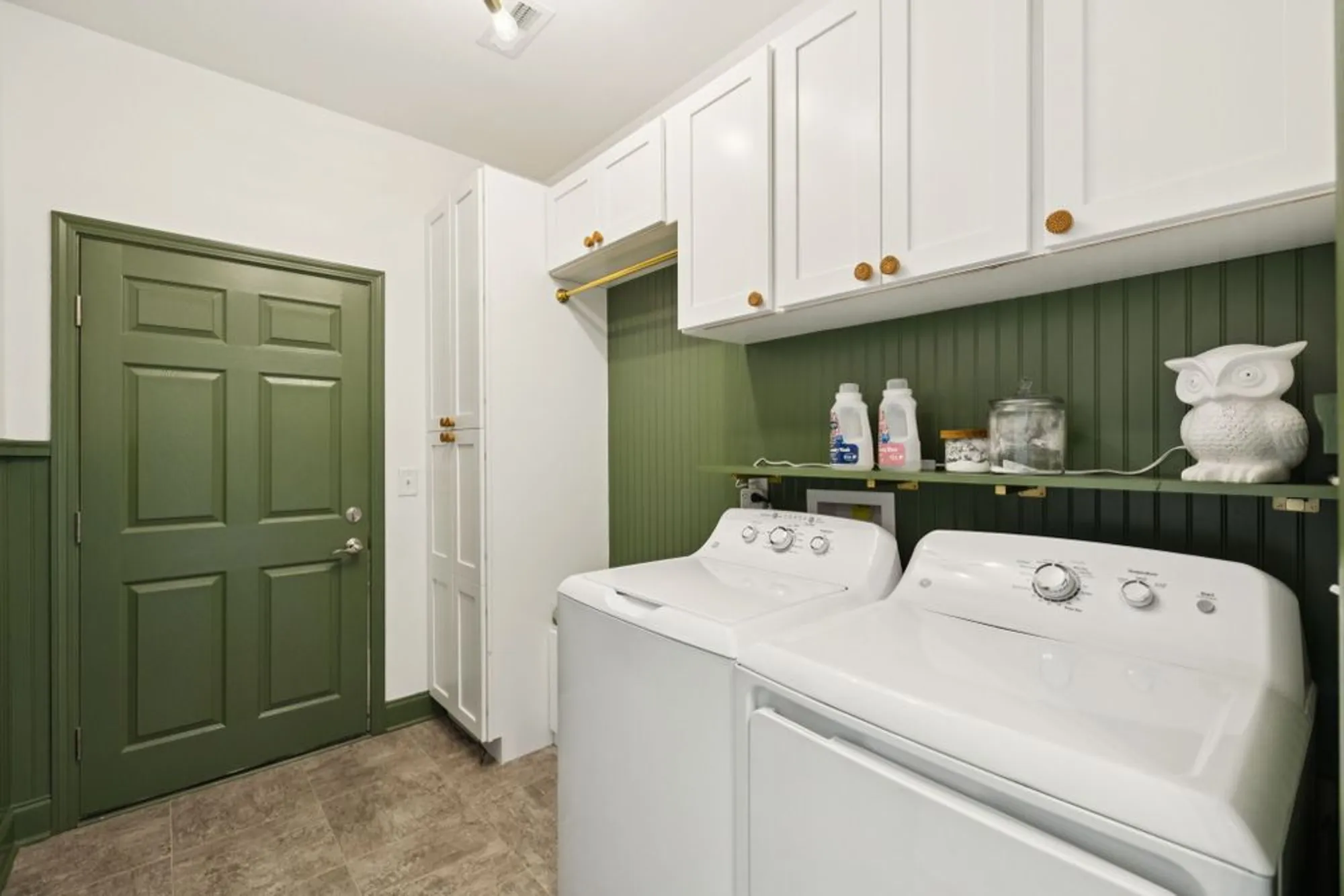 Property Slideshow image 26 of 38 | 1022 waterstone dr, Lebanon, TN, 37090