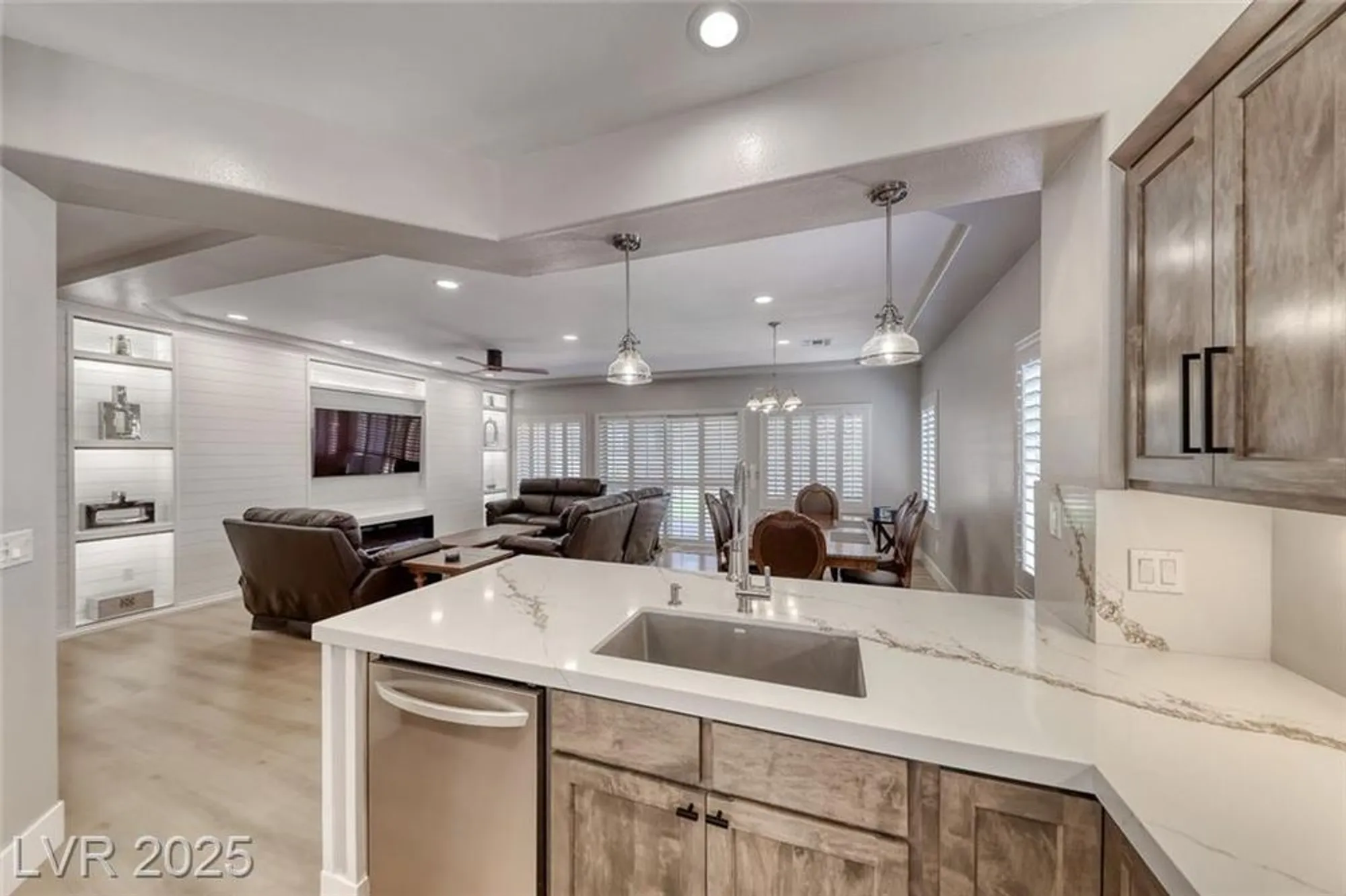 Property Slideshow image 15 of 50 | 3001 walnut park ct, Henderson, NV, 89052