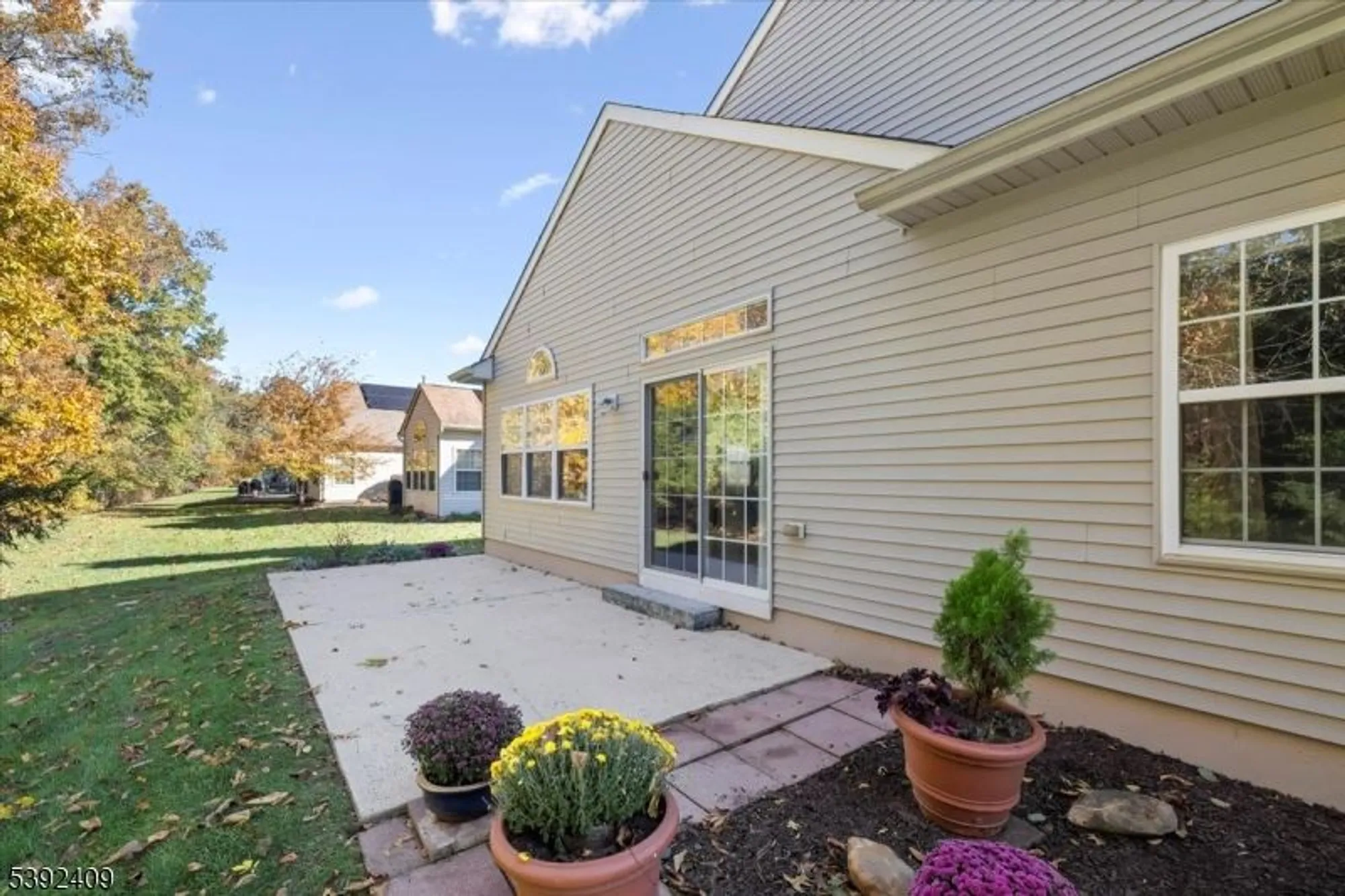 Property Slideshow image 22 of 37 | 29 daulton dr, Somerset, NJ, 08873