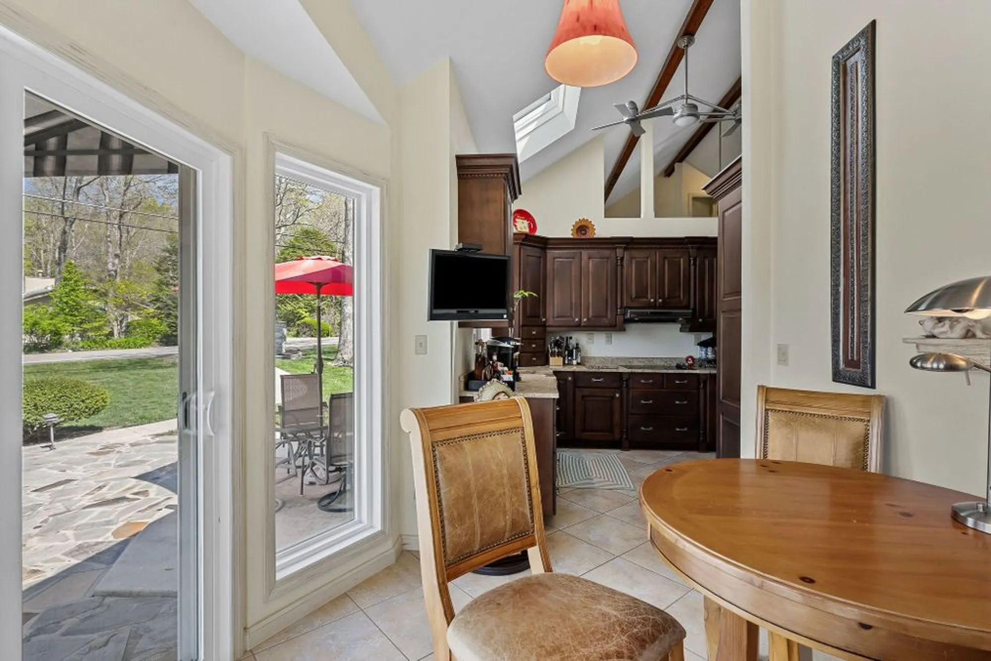 Property Slideshow image 14 of 48 | 304 saint george dr, Crossville, TN, 38558