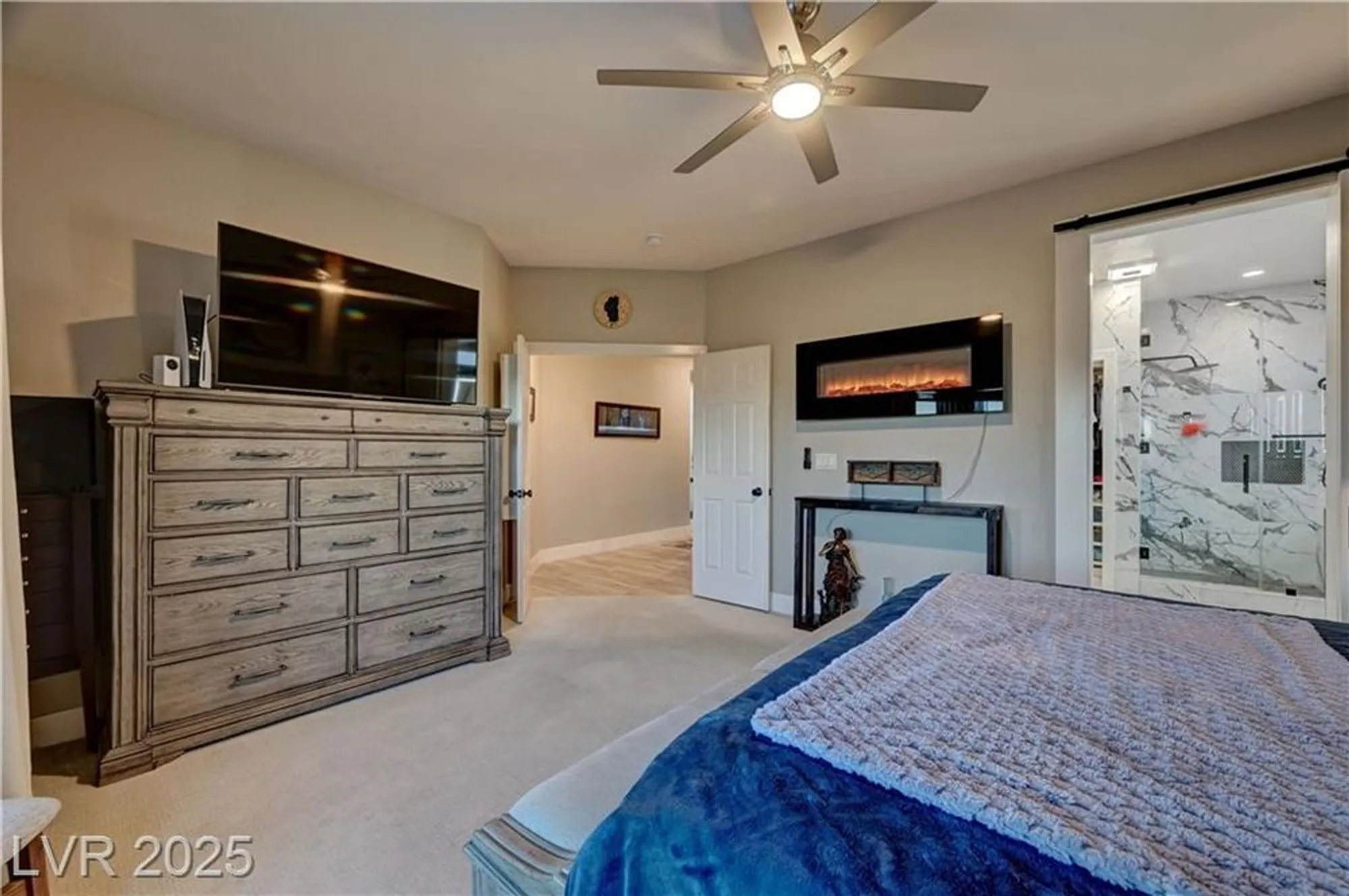 Property Slideshow image 26 of 50 | 3034 hickory valley rd, Henderson, NV, 89052