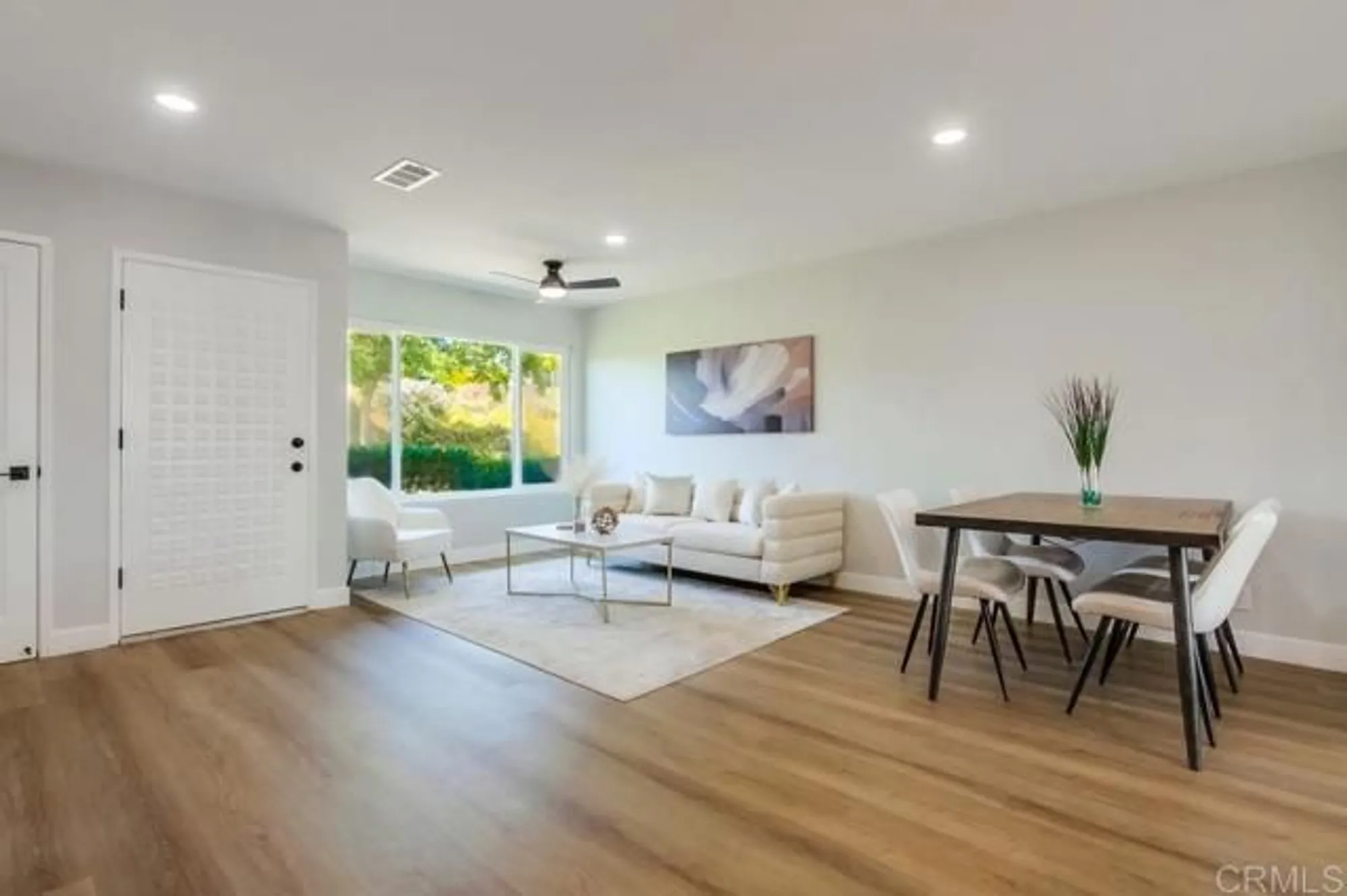 Property Slideshow image 14 of 39 | 3839 vista campana 6, Oceanside, CA, 92057