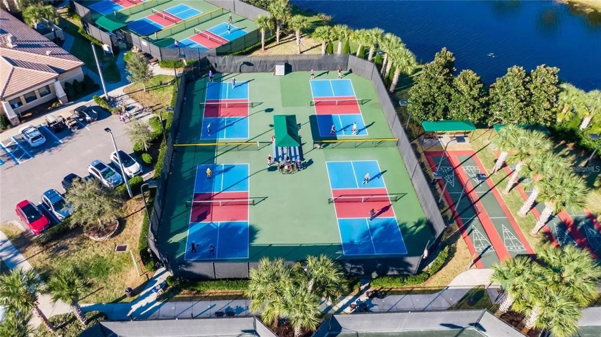 Property Slideshow image 70 of 76 | 16308 garnet glen pl, Wimauma, FL, 33598