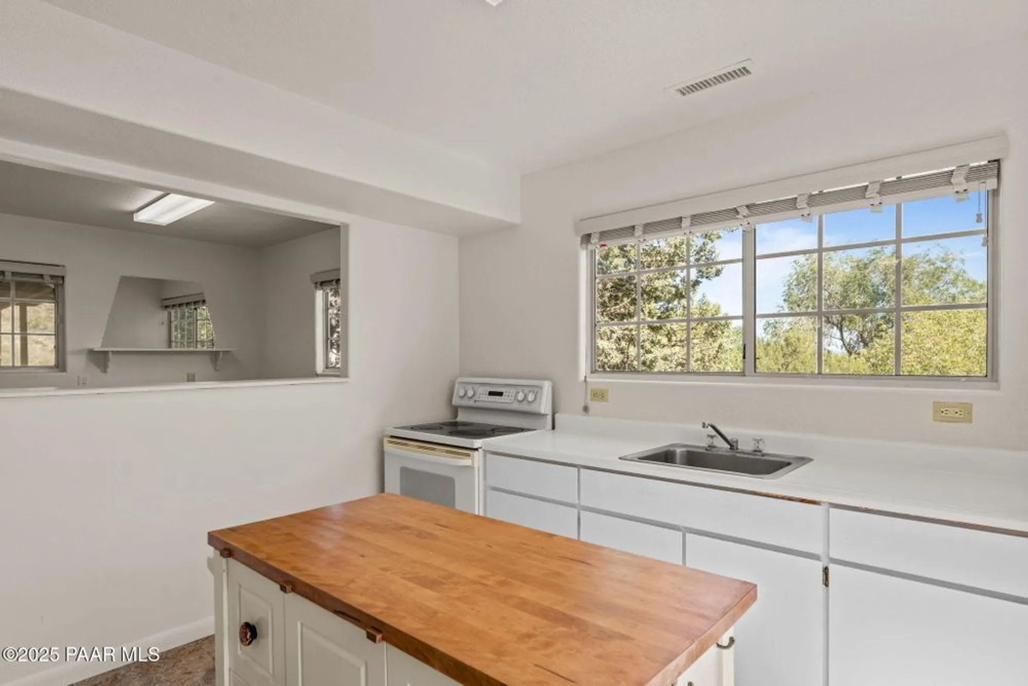 Property Slideshow image 34 of 51 | 895 sunrise blvd, Prescott, AZ, 86301