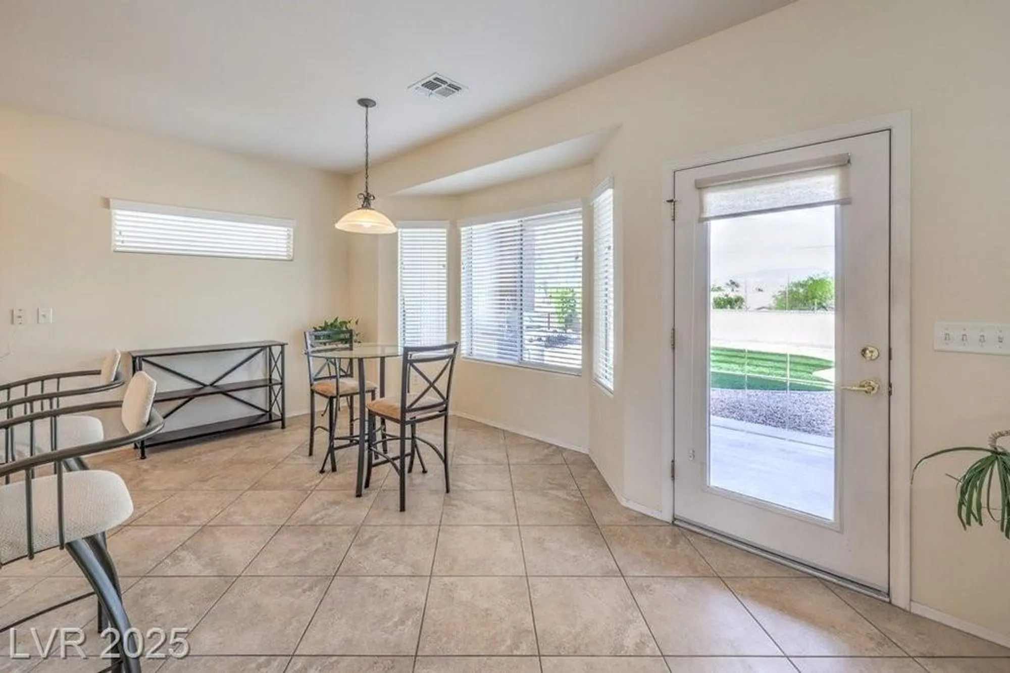 Property Slideshow image 5 of 72 | 2095 colvin run dr, Henderson, NV, 89052