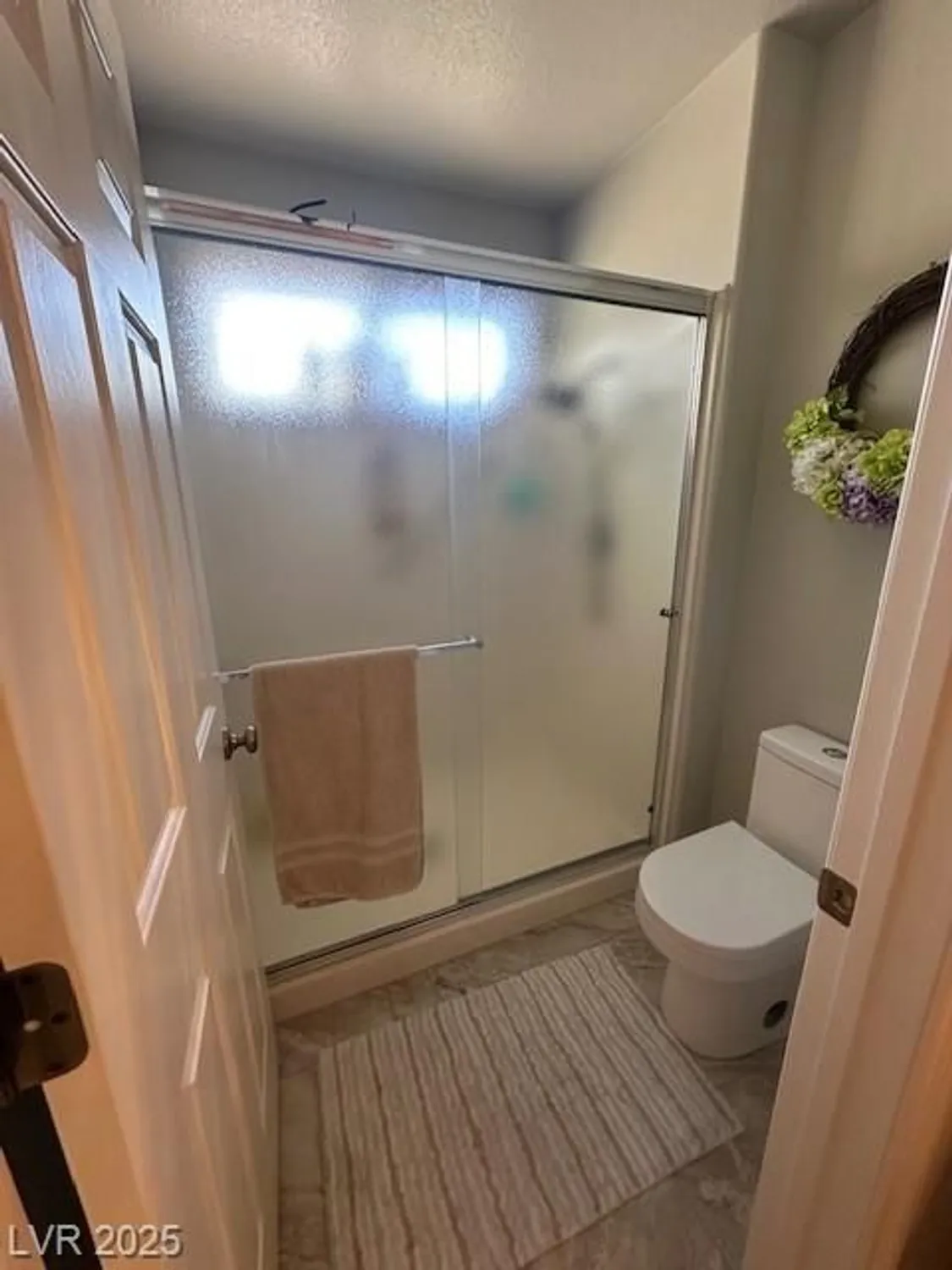 Property Slideshow image 8 of 12 | 9816 villa ridge dr, Las Vegas, NV, 89134