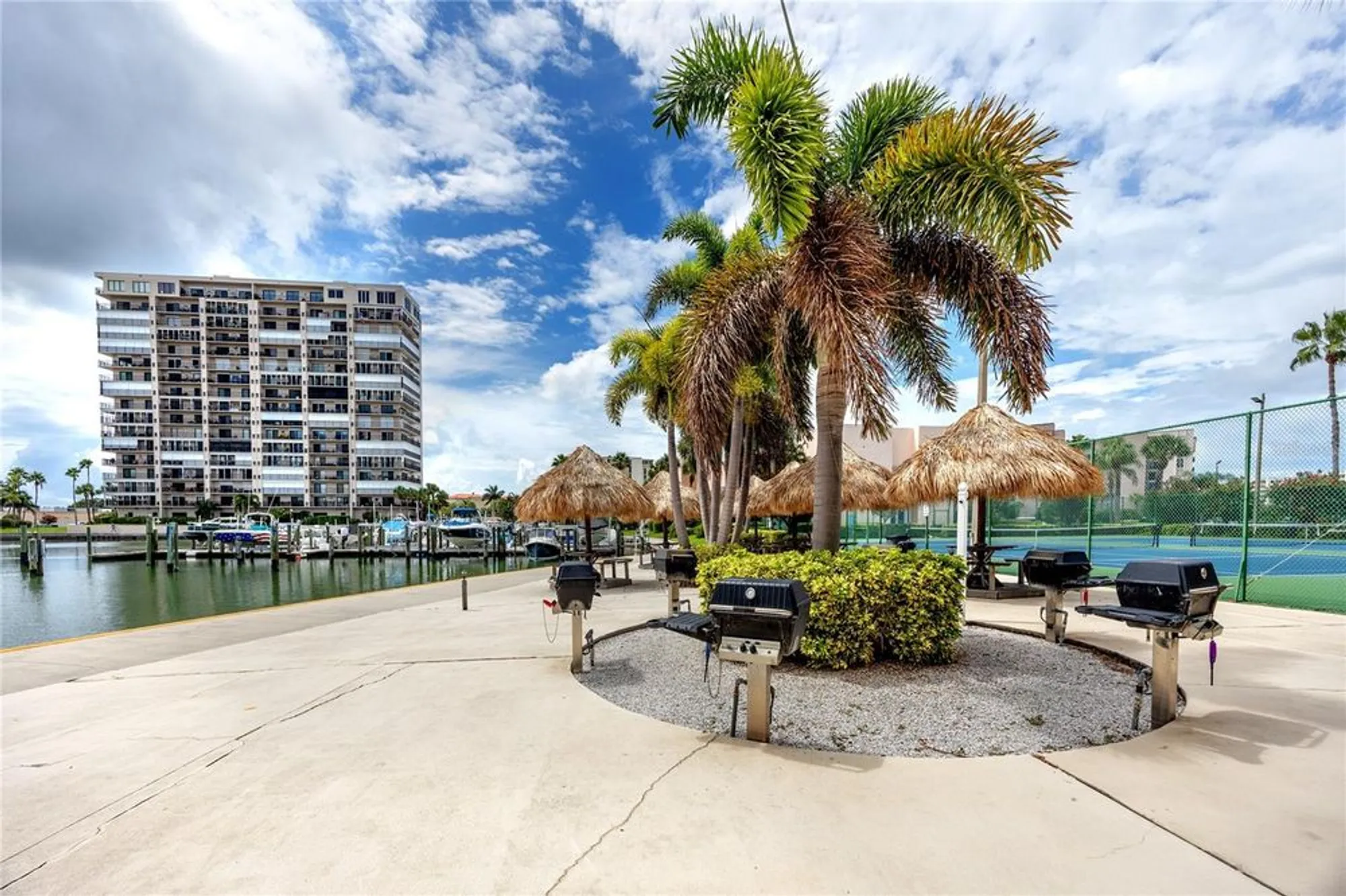 Property Slideshow image 42 of 54 | 7300 sun island dr 706, South Pasadena, FL, 33707