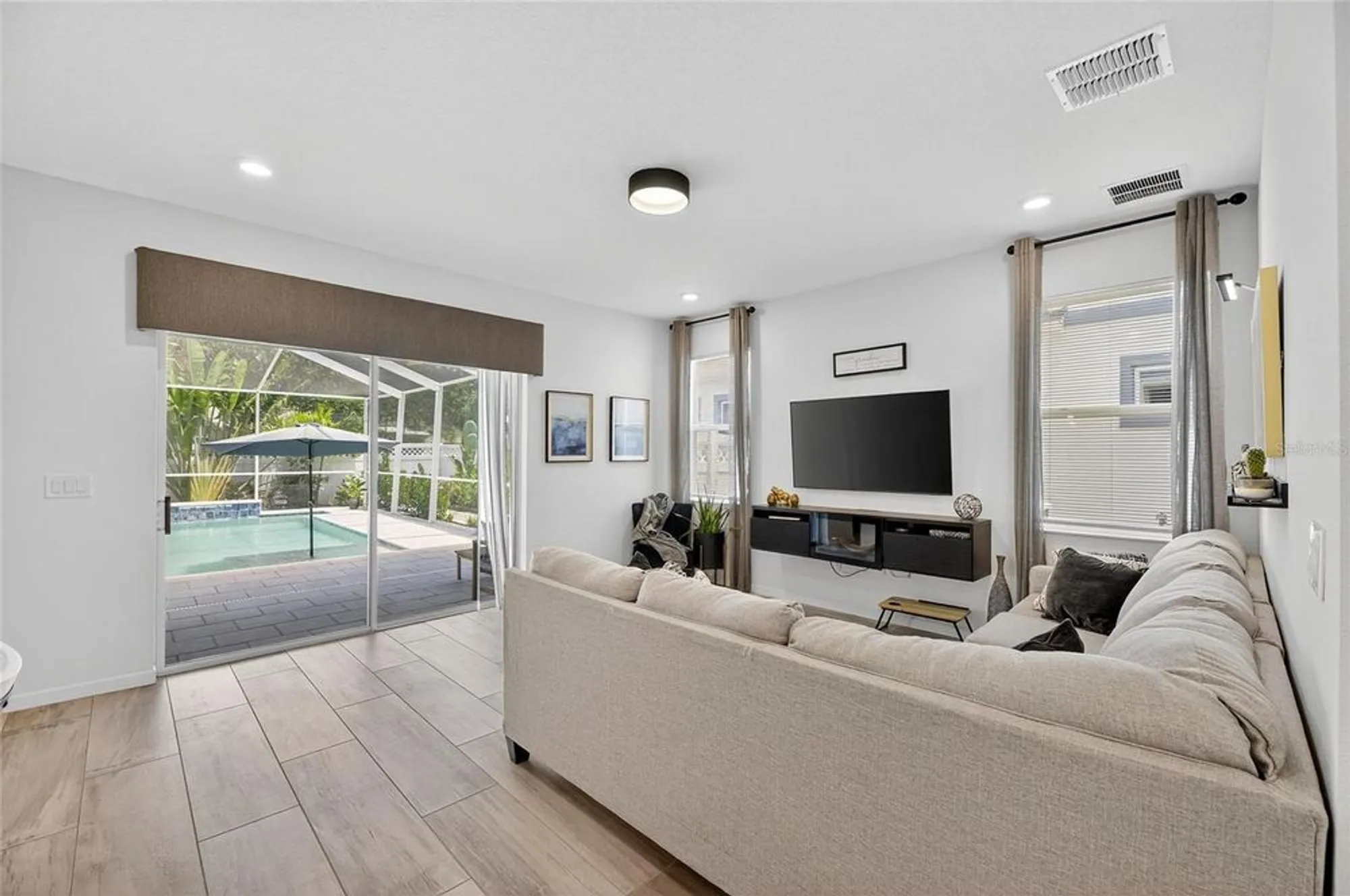 Property Slideshow image 47 of 94 | 325 shore crab way, Apollo Beach, FL, 33572