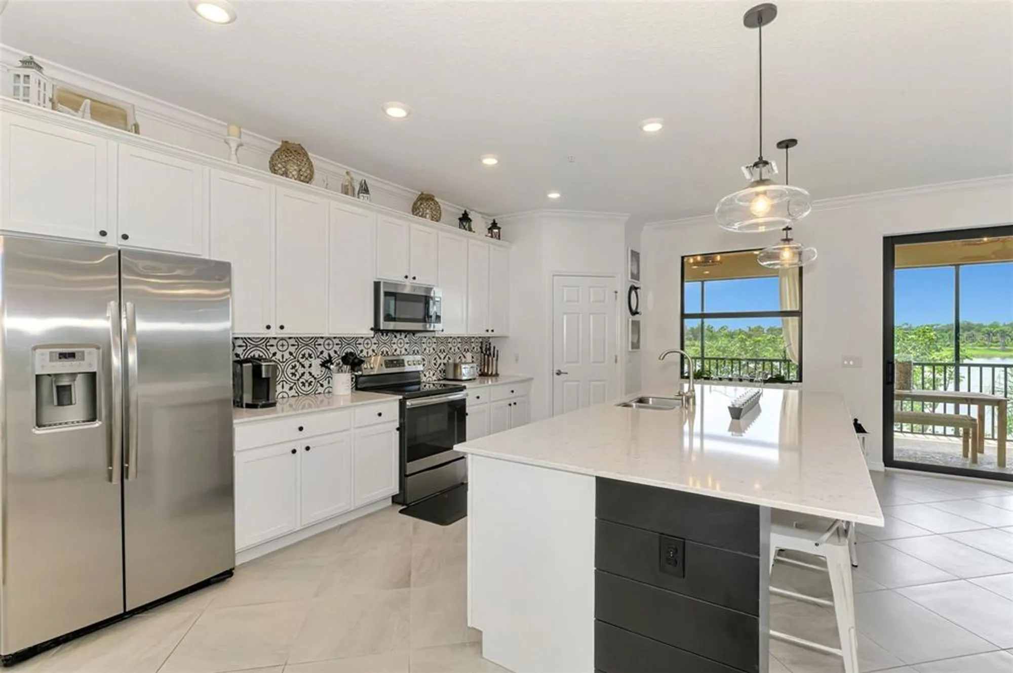 Property Slideshow image 23 of 98 | 10797 tarflower dr unit 201, Venice, FL, 34293