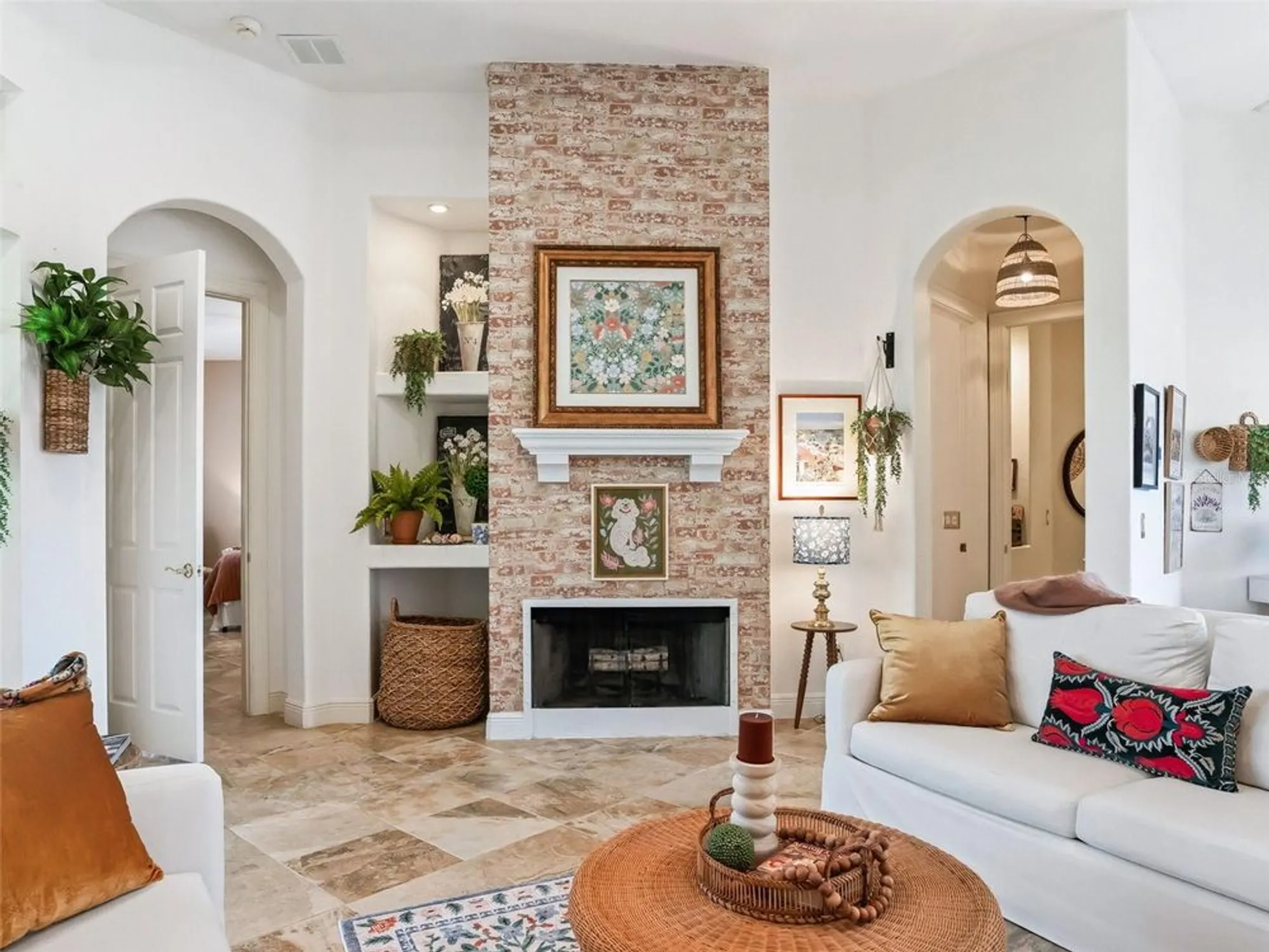 Property Slideshow image 15 of 52 | 39023 griffin lndg, Lady Lake, FL, 32159