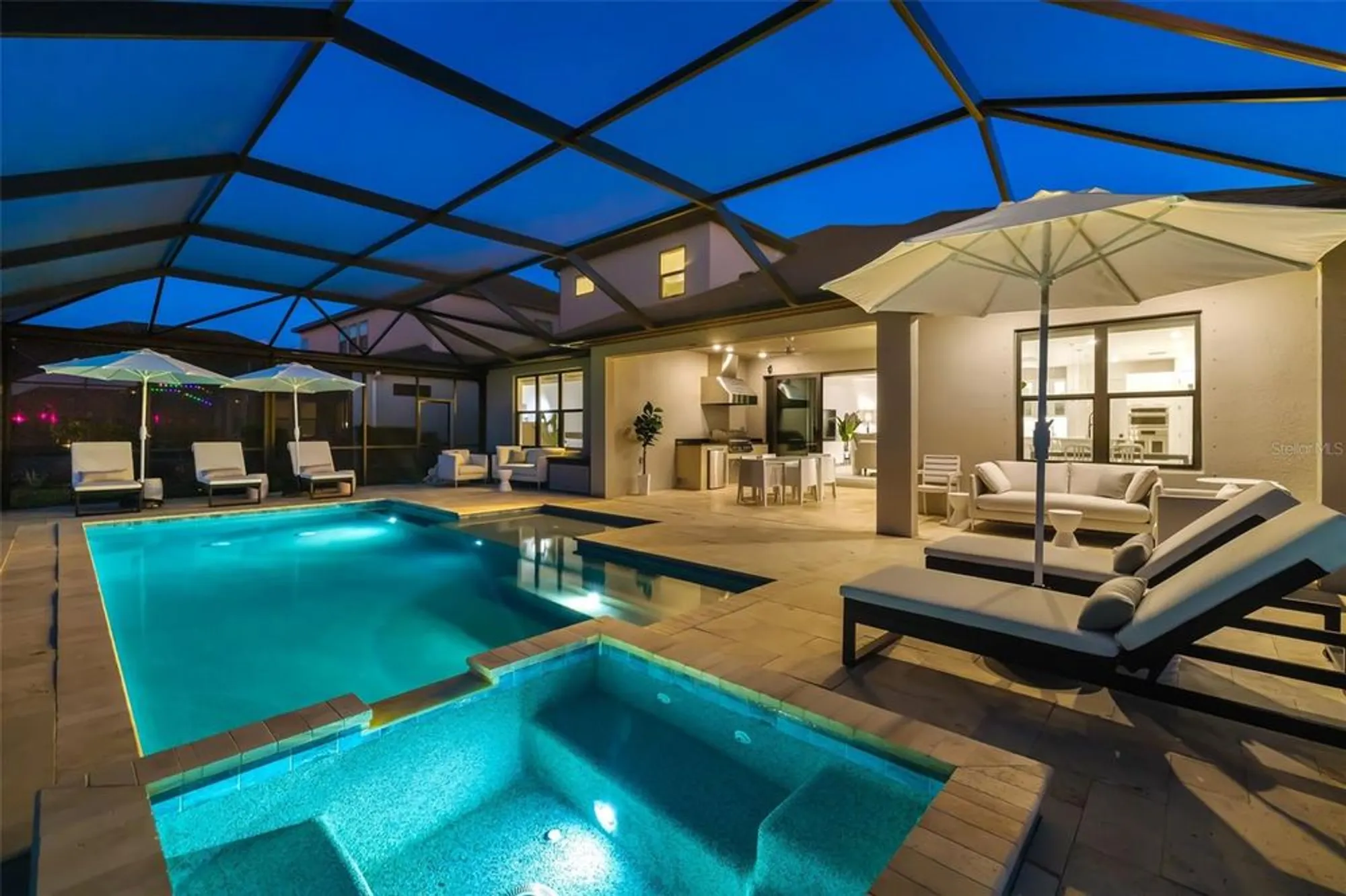 Property Slideshow image 2 of 61 | 16626 paynes mill dr, Lakewood Ranch, FL, 34211