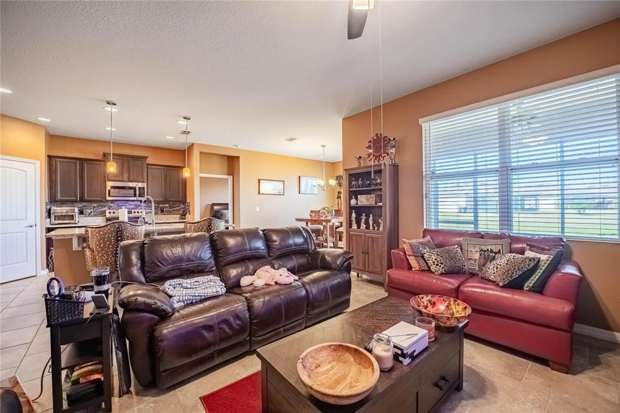 Property Slideshow image 26 of 52 | 2667 canyon crest dr, Lakeland, FL, 33811