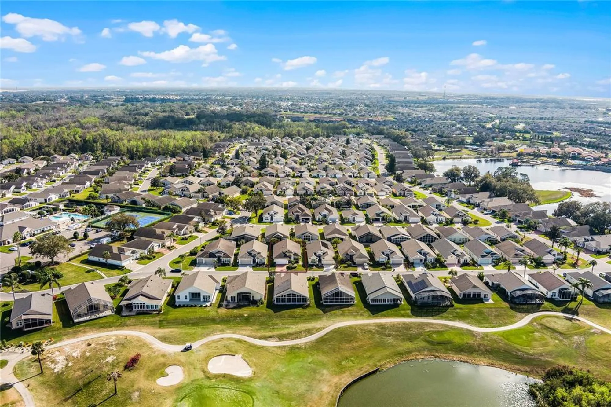 Property Slideshow image 38 of 44 | 53 high vista dr, Davenport, FL, 33837