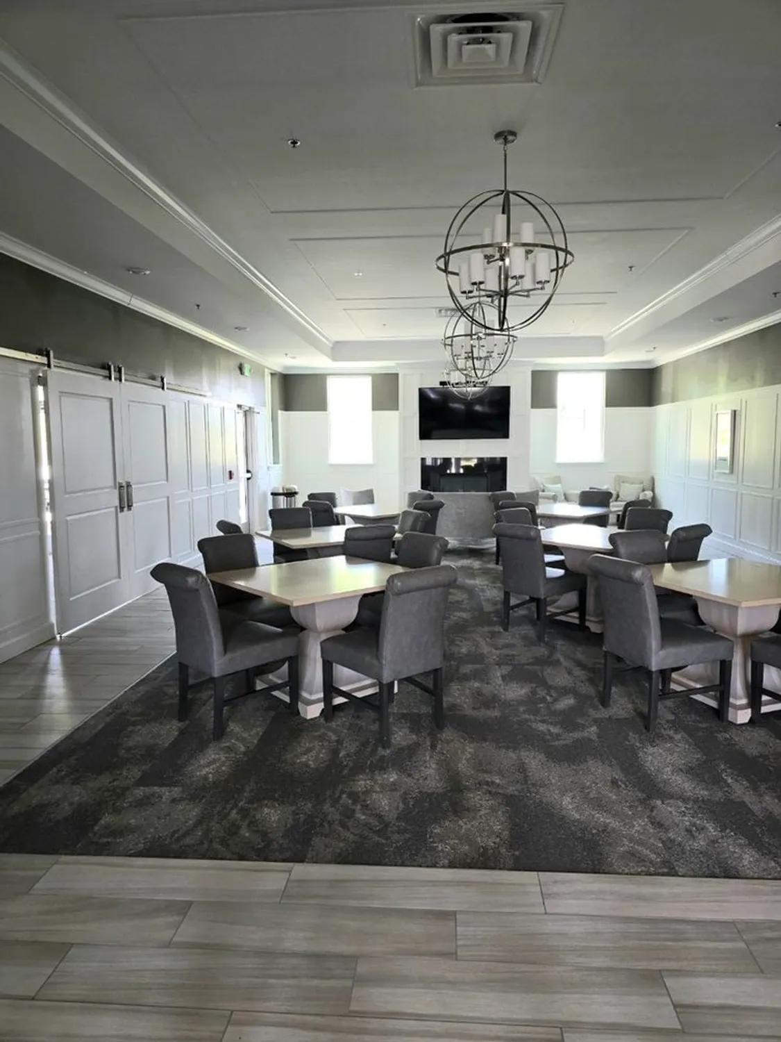 Property Slideshow image 27 of 29 | 2003 magenta ln, Algonquin, IL, 60102