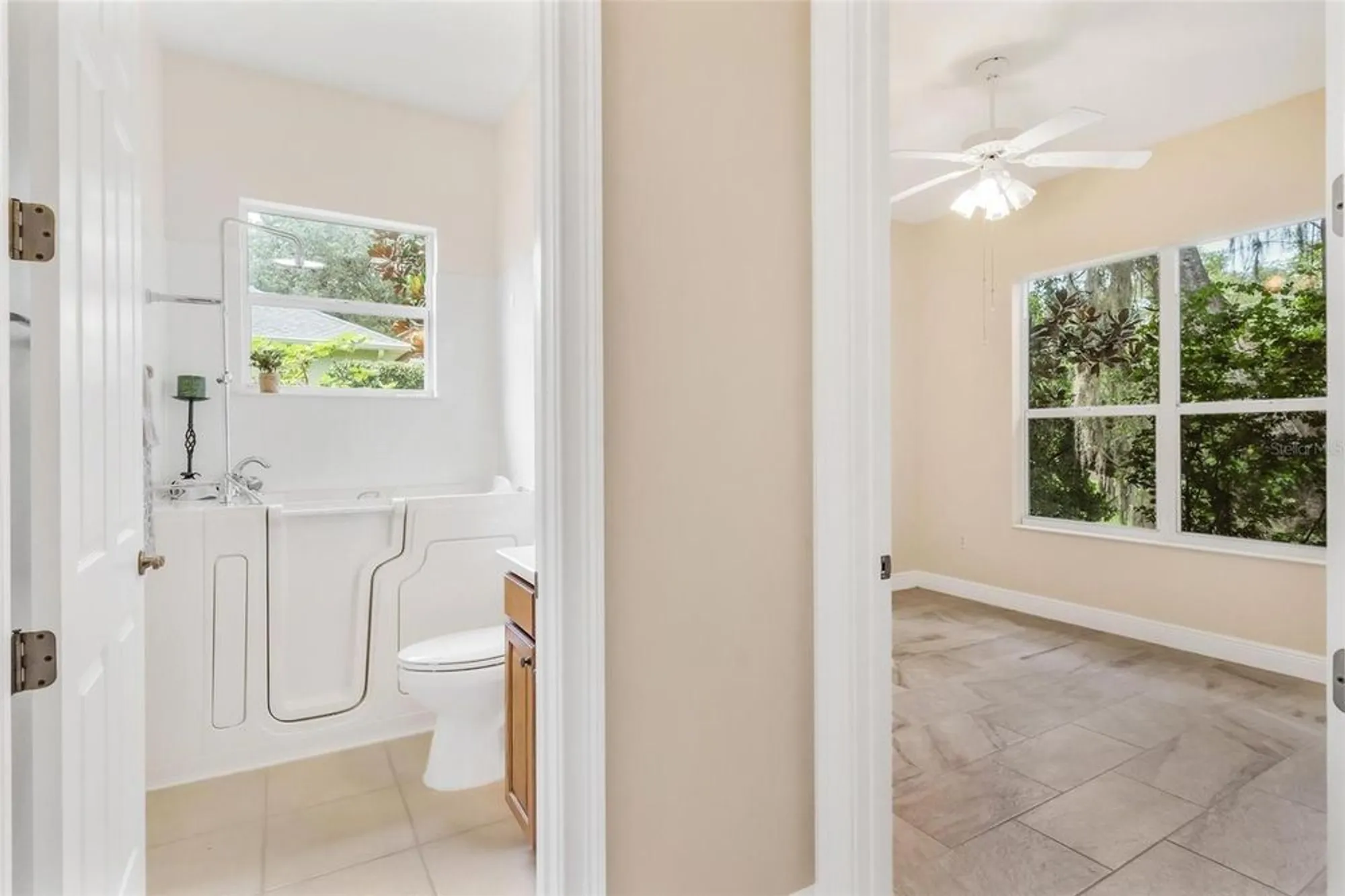 Property Slideshow image 37 of 49 | 5239 grove mnr, Lady Lake, FL, 32159