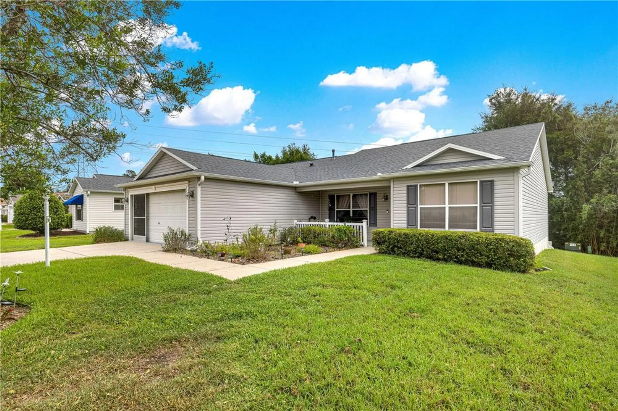 Property Slideshow image 4 of 31 | 9345 se 177th simons ln, The Villages, FL, 32162