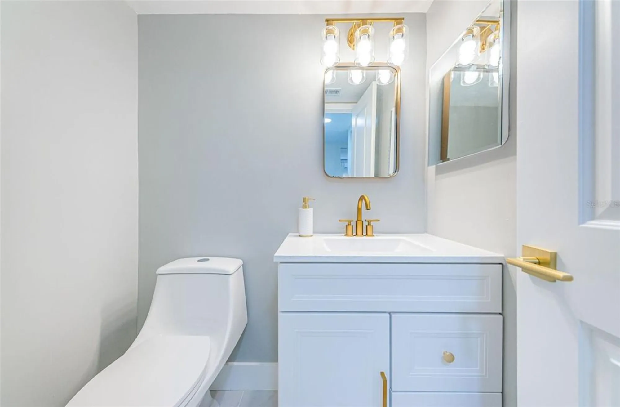 Property Slideshow image 24 of 50 | 6177 sun blvd apt 307, Saint Petersburg, FL, 33715