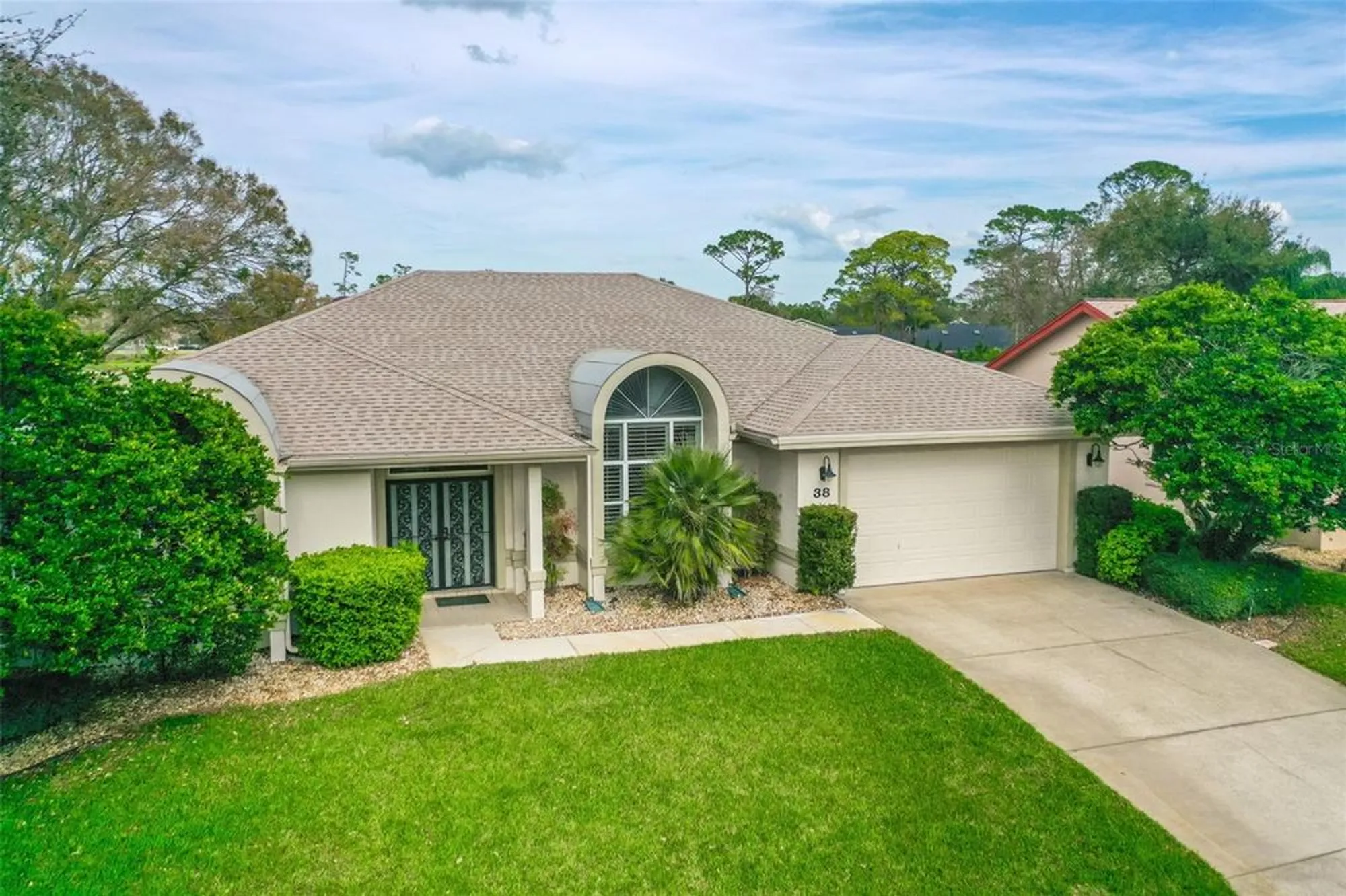 Property Slideshow image 1 of 56 | 38 kingsley cir, Ormond Beach, FL, 32174