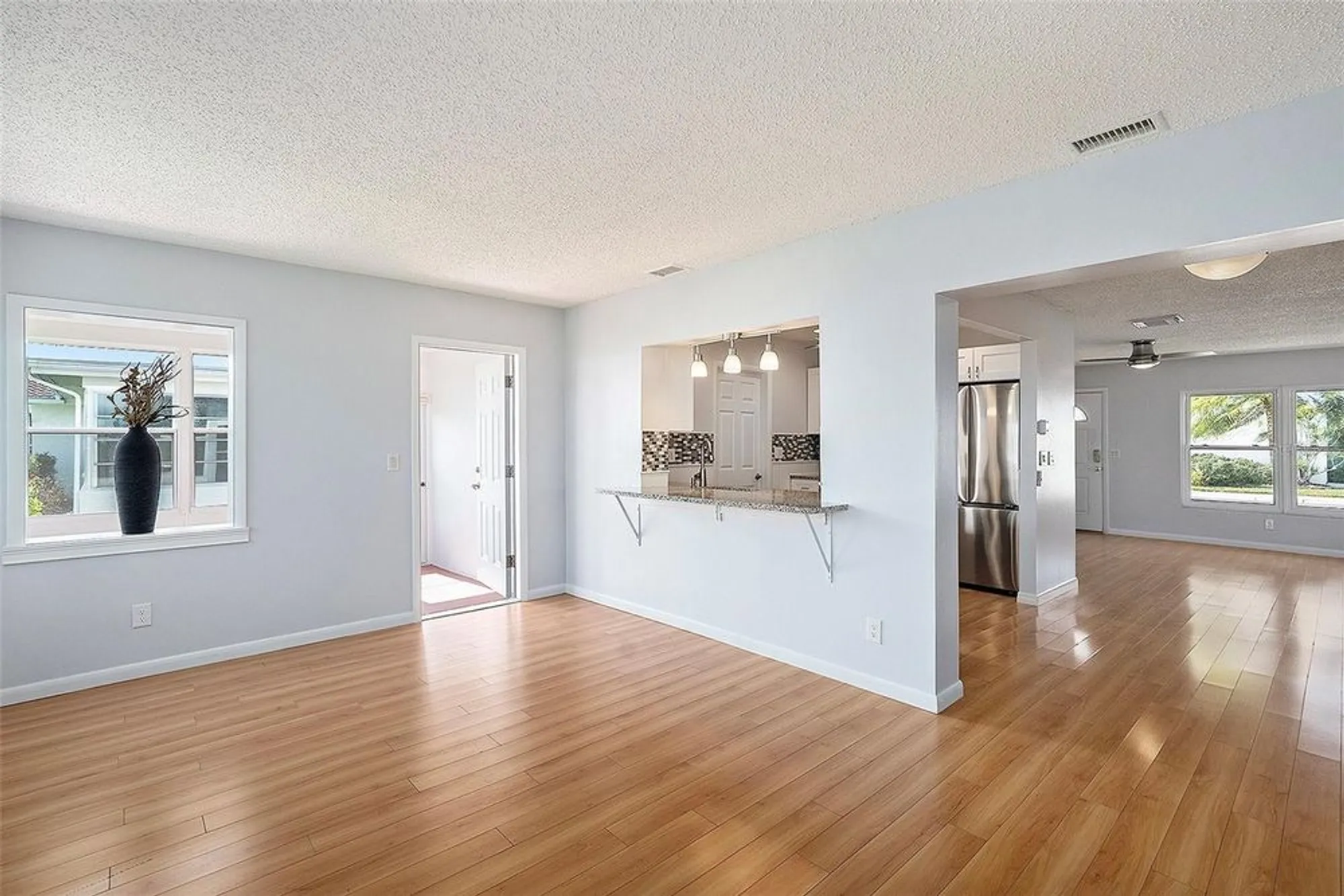 Property Slideshow image 7 of 26 | 9771 37th st n # 4, Pinellas Park, FL, 33782