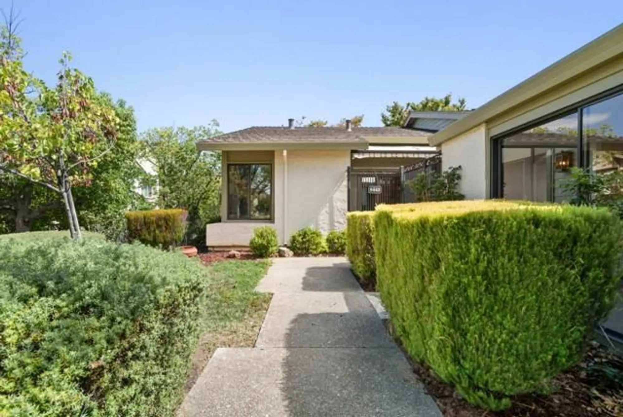 Property Slideshow image 3 of 37 | 8449 traminer ct, San Jose, CA, 95135