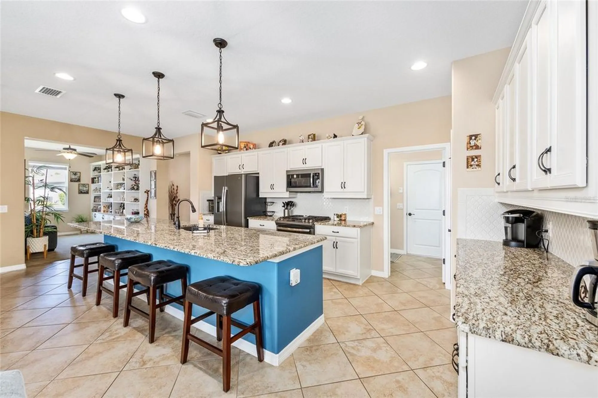 Property Slideshow image 15 of 55 | 5670 nw 39th ln, Ocala, FL, 34482