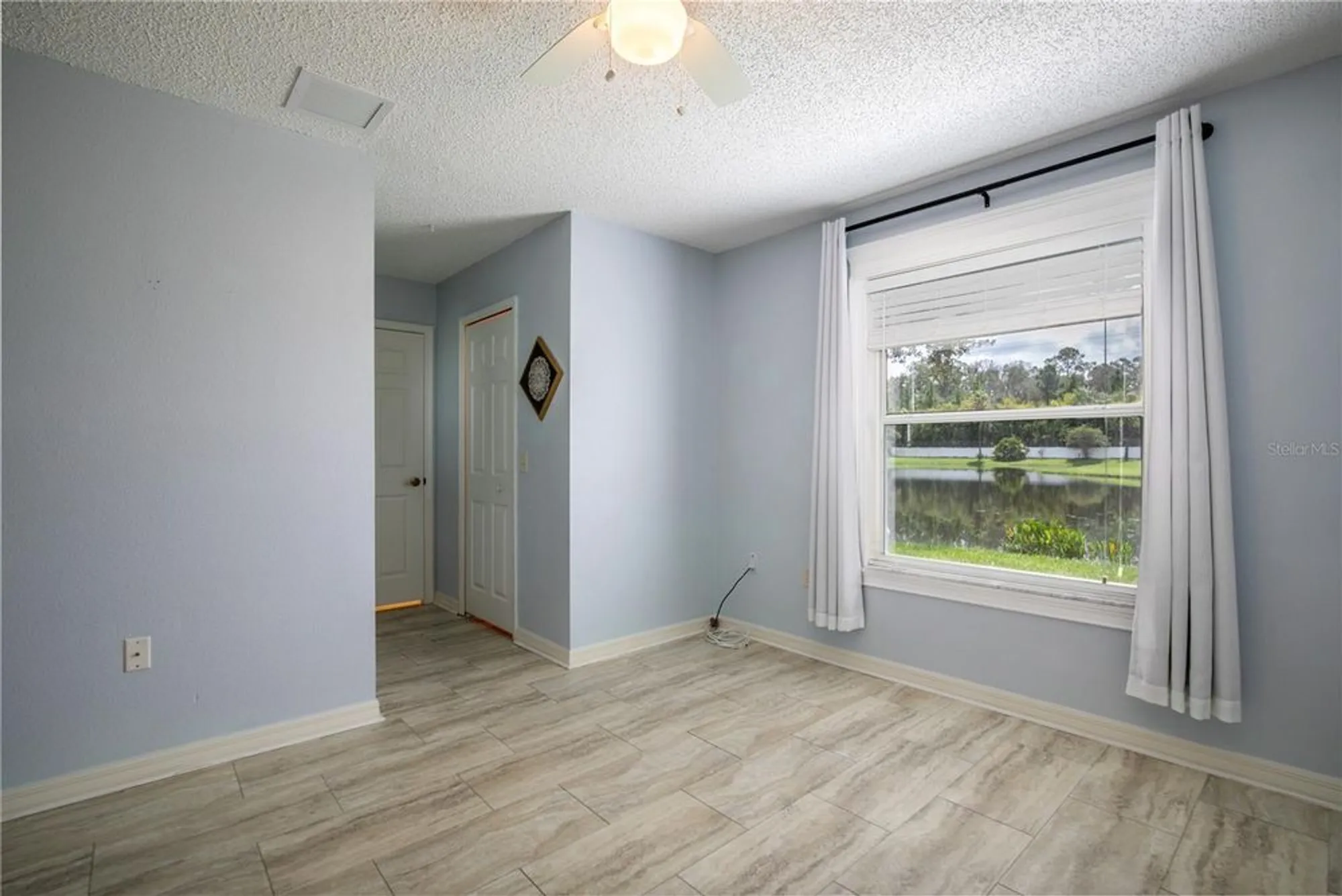 Property Slideshow image 9 of 32 | 738 cottage park ln, Leesburg, FL, 34748