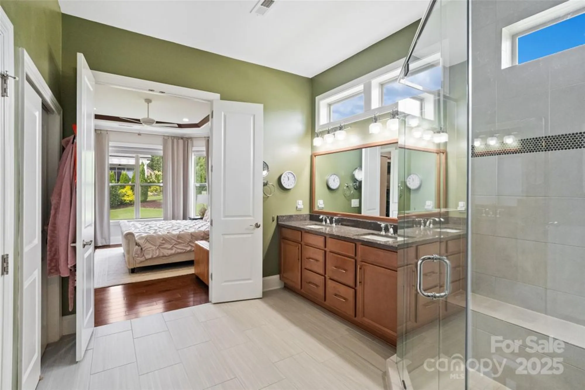 Property Slideshow image 18 of 35 | 12002 cove ct, Charlotte, NC, 28278