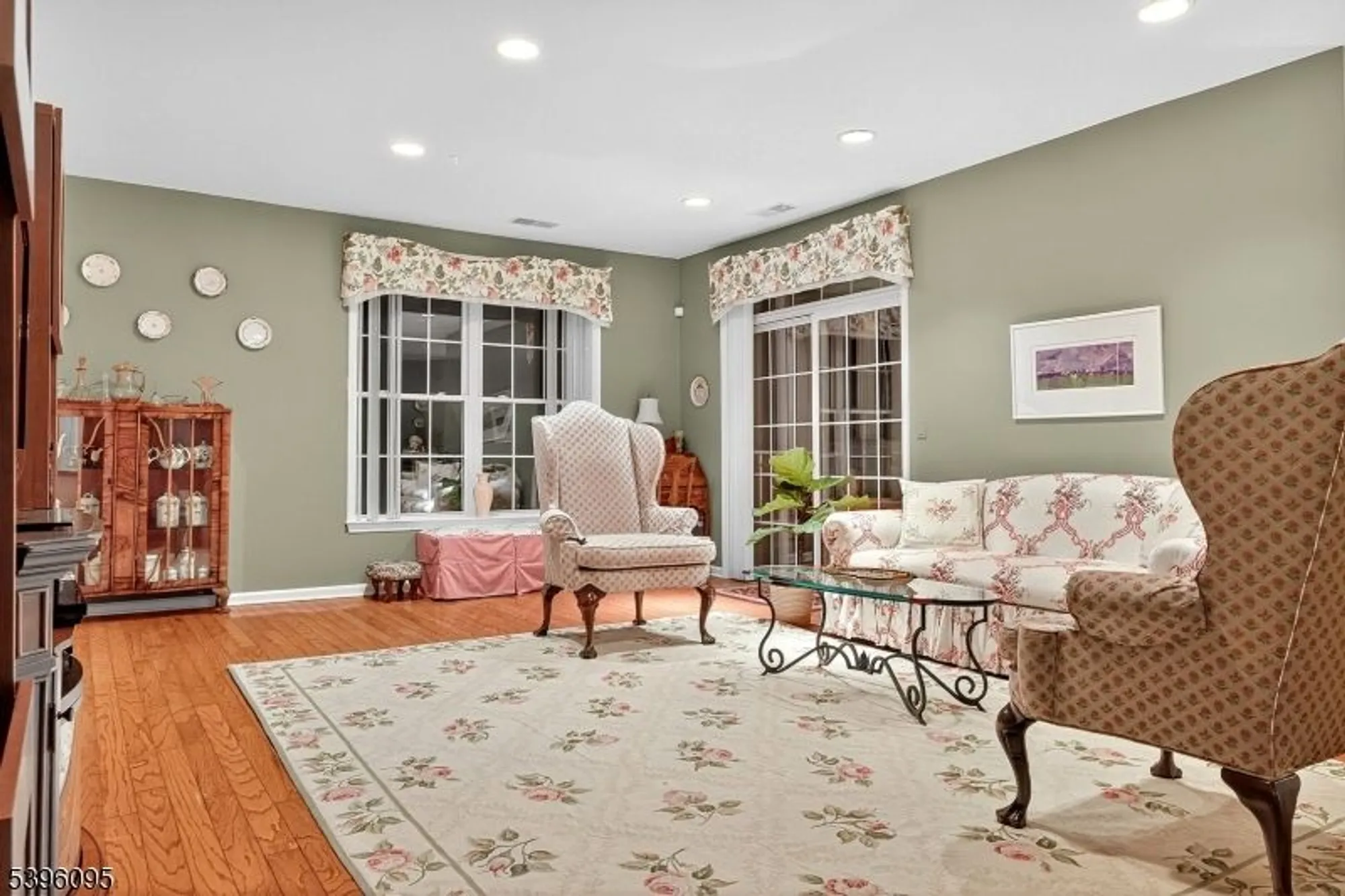 Property Slideshow image 29 of 46 | 2210 johnson dr, Rockaway Boro, NJ, 07866