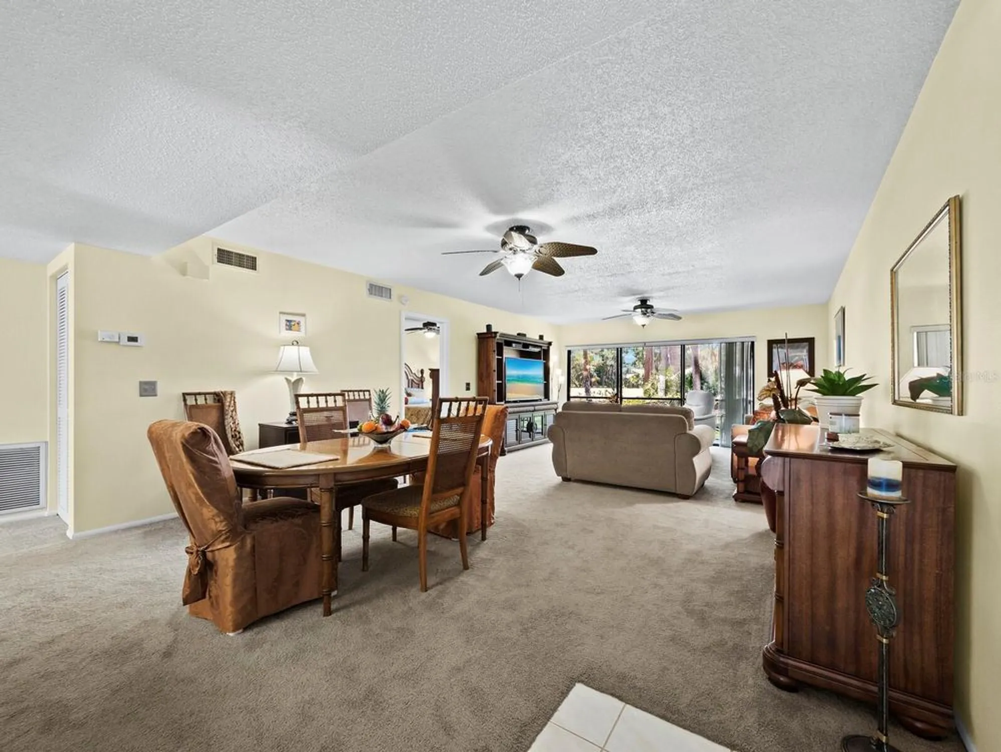 Property Slideshow image 10 of 67 | 6110 country club way 102, Sarasota, FL, 34243