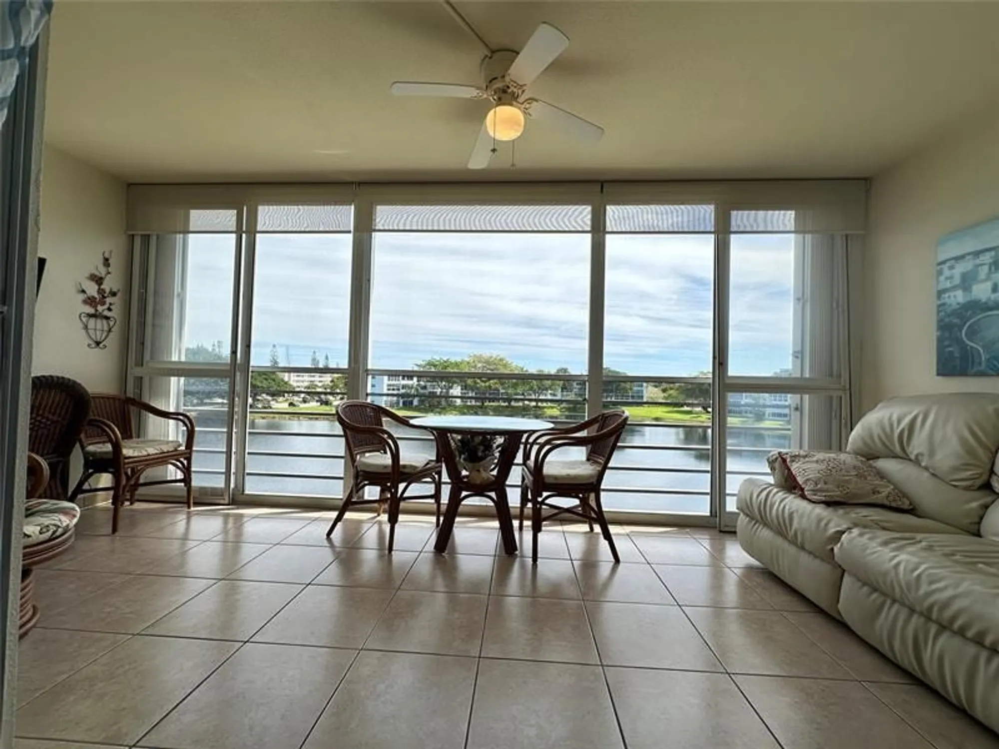Property Slideshow image 23 of 64 | 4108 cambridge e unit e, Deerfield Beach, FL, 33442