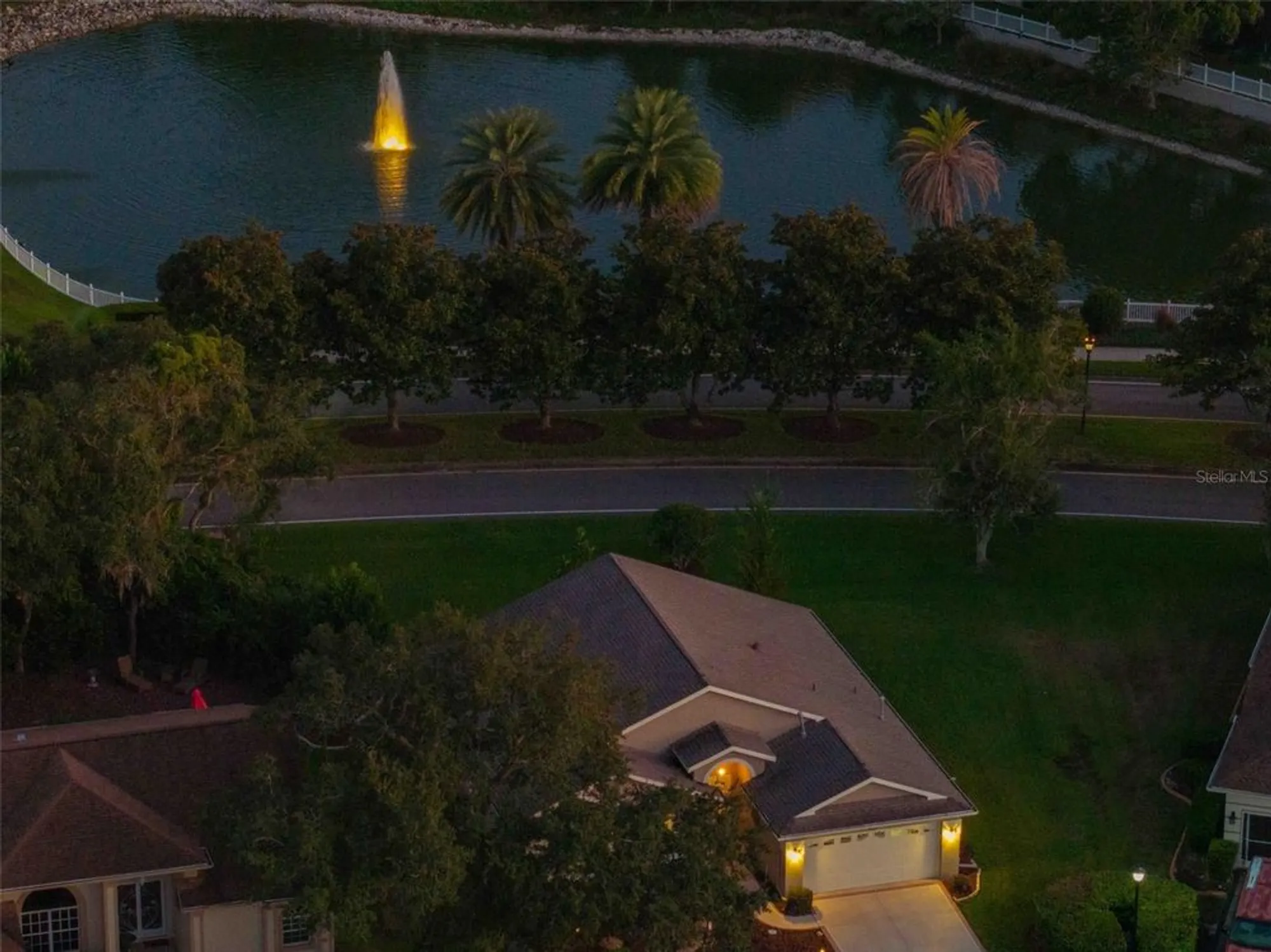 Property Slideshow image 19 of 61 | 412 mistwood ct, Spring Hill, FL, 34609