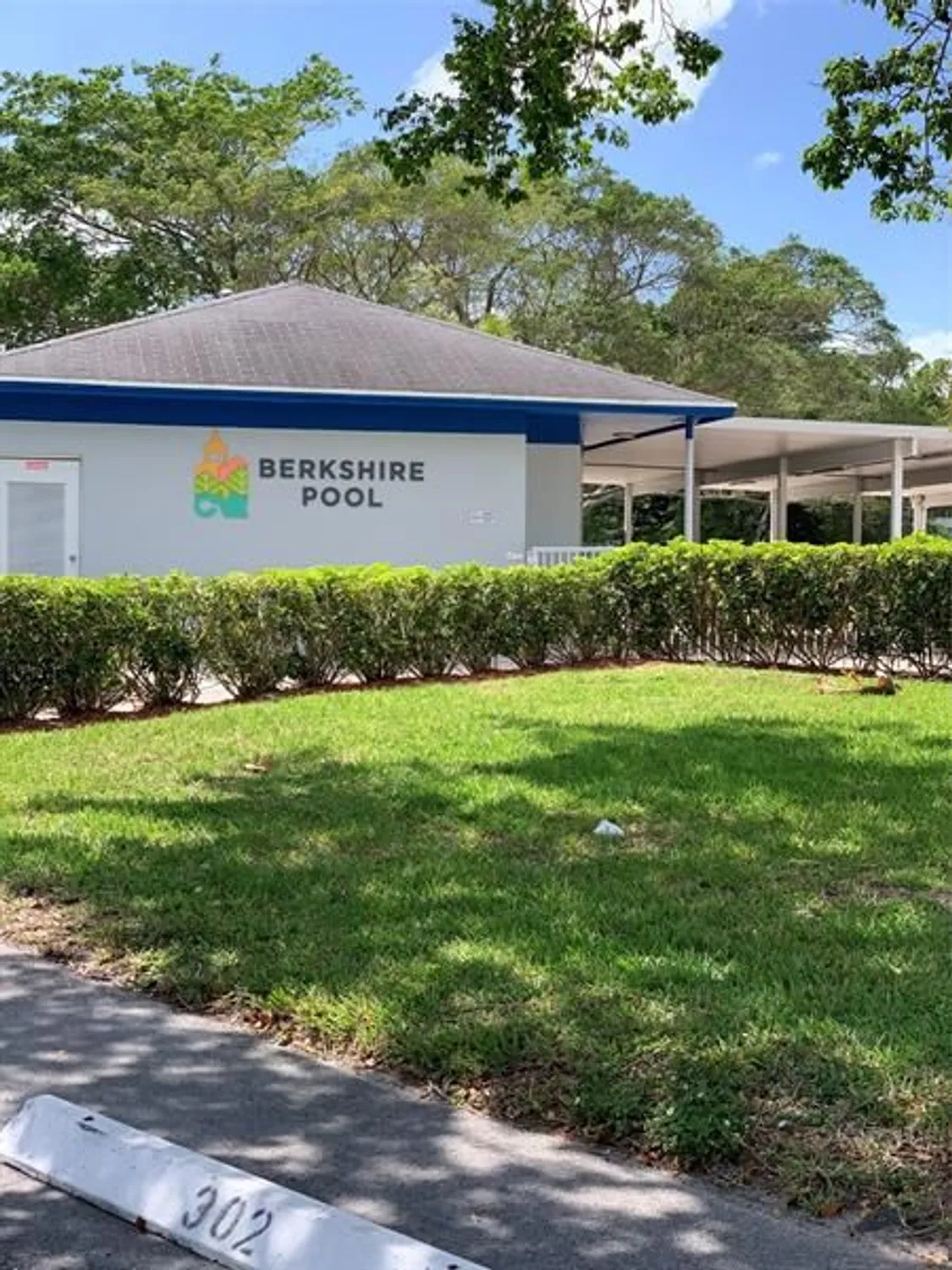 Property Slideshow image 35 of 76 | 2005 berkshire a # 2005, Deerfield Beach, FL, 33442