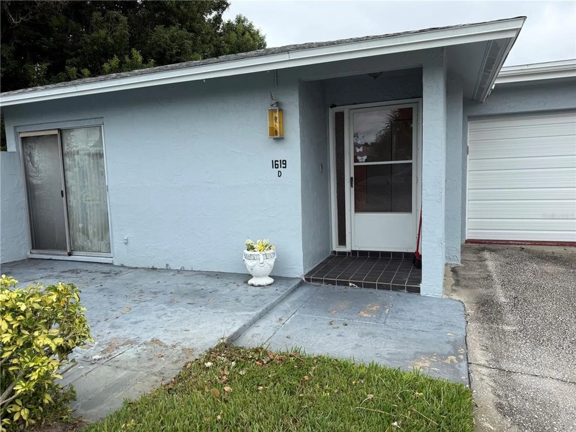 Property Slideshow image 31 of 35 | 1619 whithorn pl d, Palm Harbor, FL, 34684