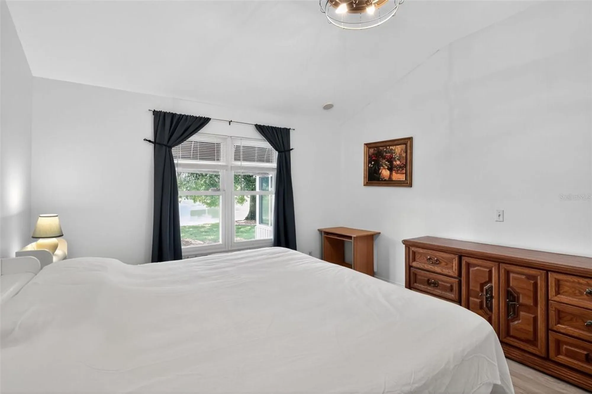 Property Slideshow image 29 of 32 | 411 del mar dr, Lady Lake, FL, 32159