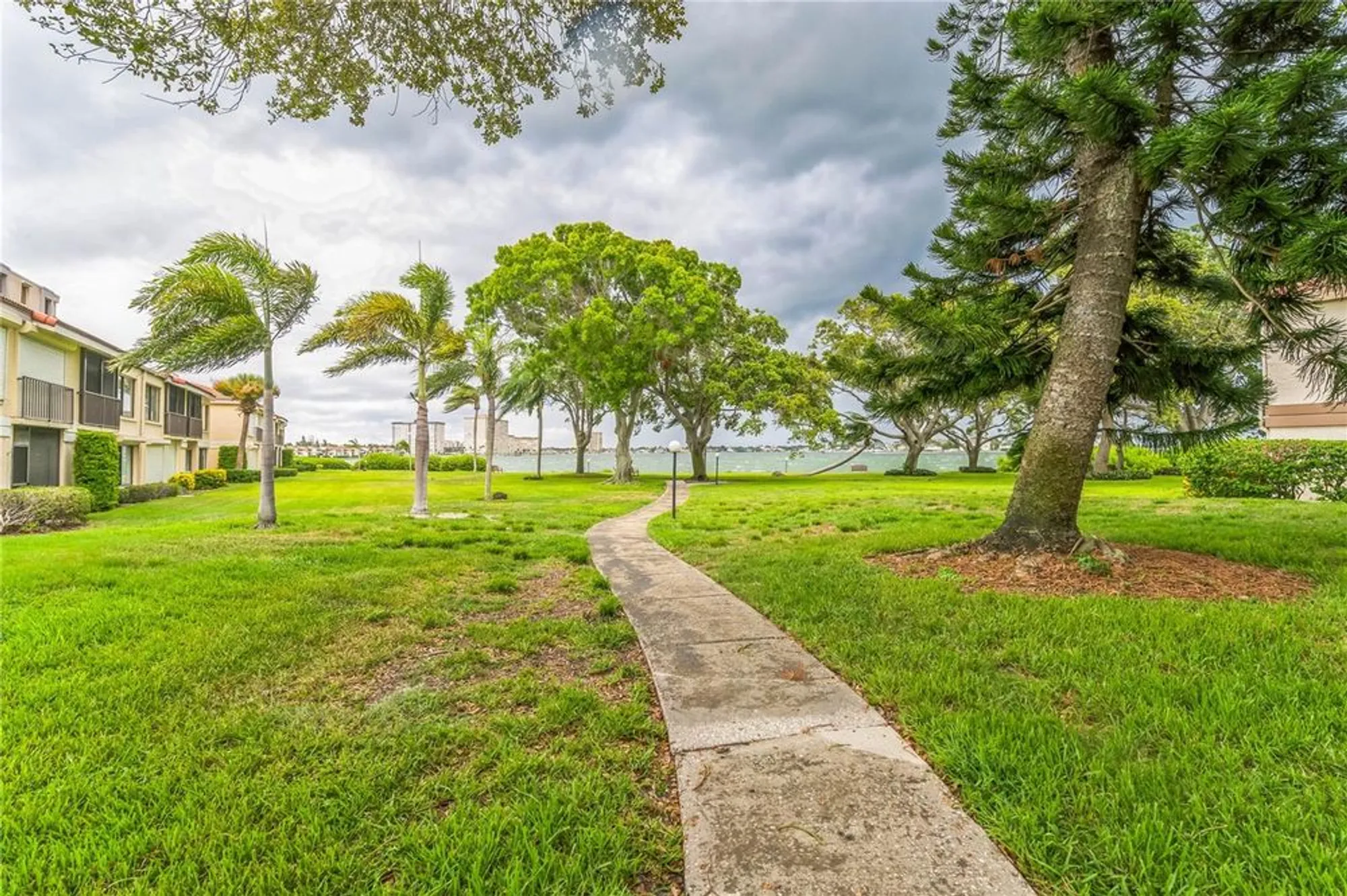 Property Slideshow image 35 of 37 | 6219 palma del mar blvd s apt 301, Saint Petersburg, FL, 33715