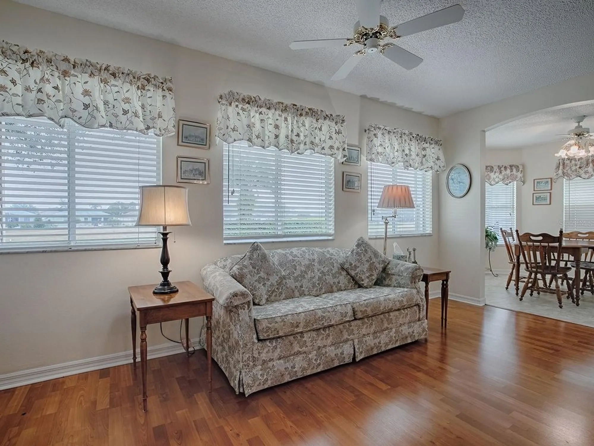 Property Slideshow image 15 of 43 | 305 ranchwood dr, Leesburg, FL, 34748