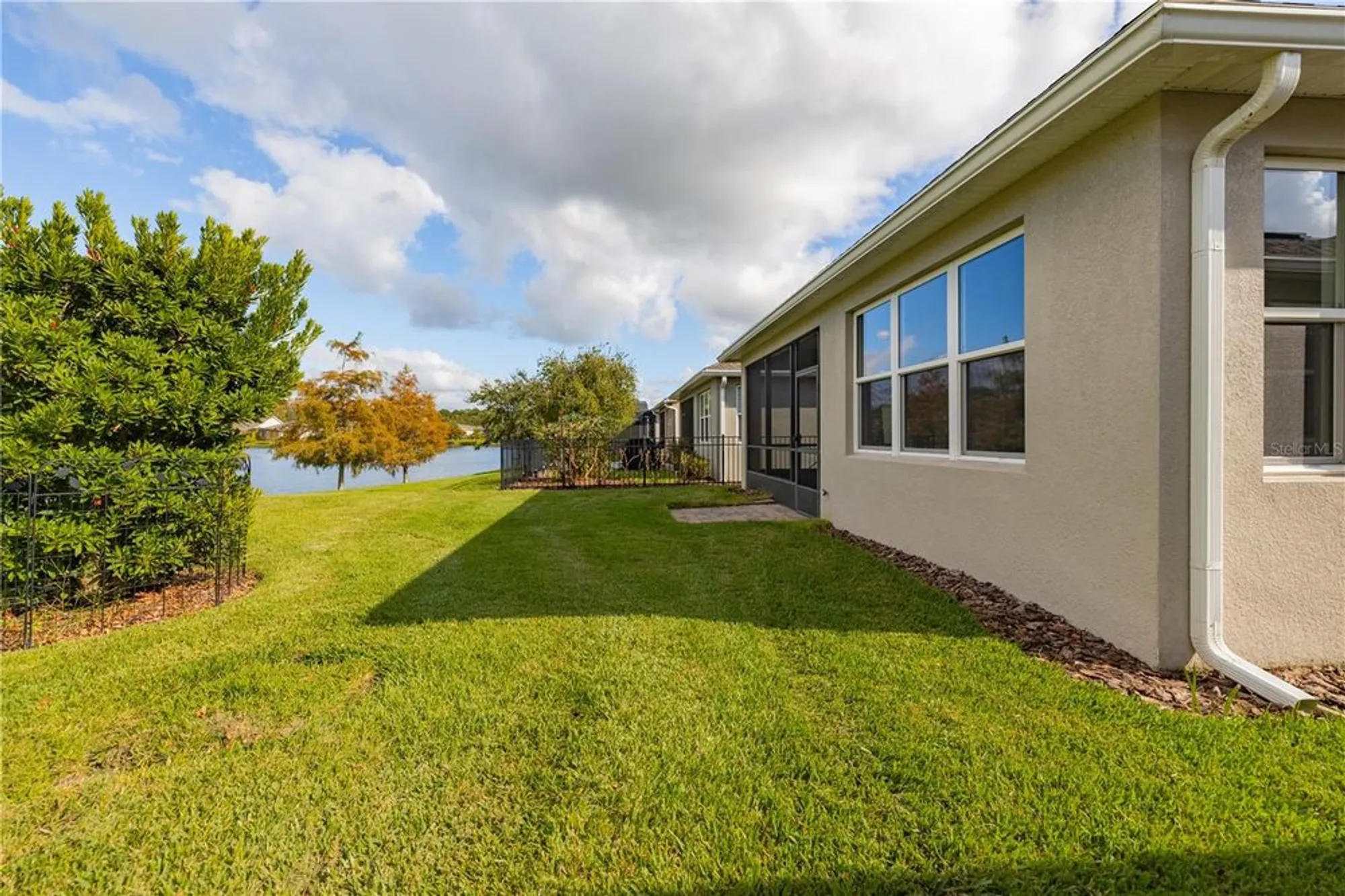Property Slideshow image 26 of 32 | 1547 lambrook dr, Deland, FL, 32724