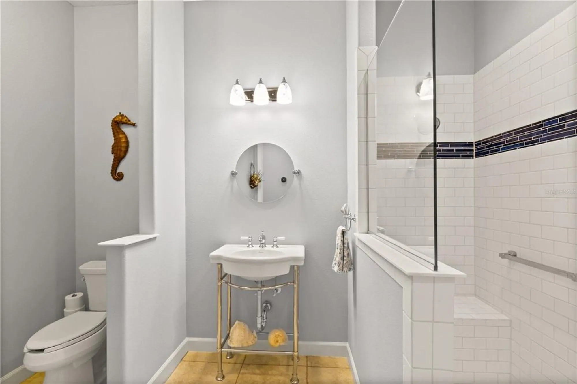 Property Slideshow image 33 of 66 | 8065 bridgeport bay cir, Mount Dora, FL, 32757