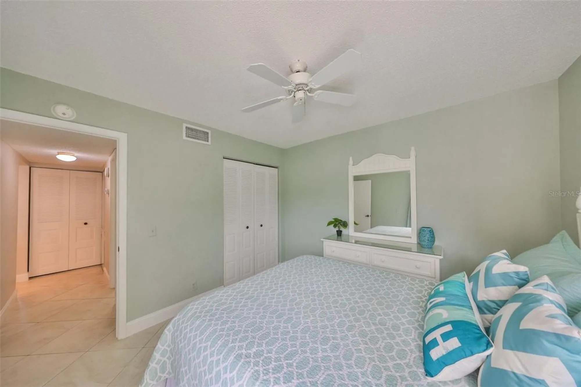 Property Slideshow image 19 of 35 | 6269 palma del mar blvd s apt 206, Saint Petersburg, FL, 33715