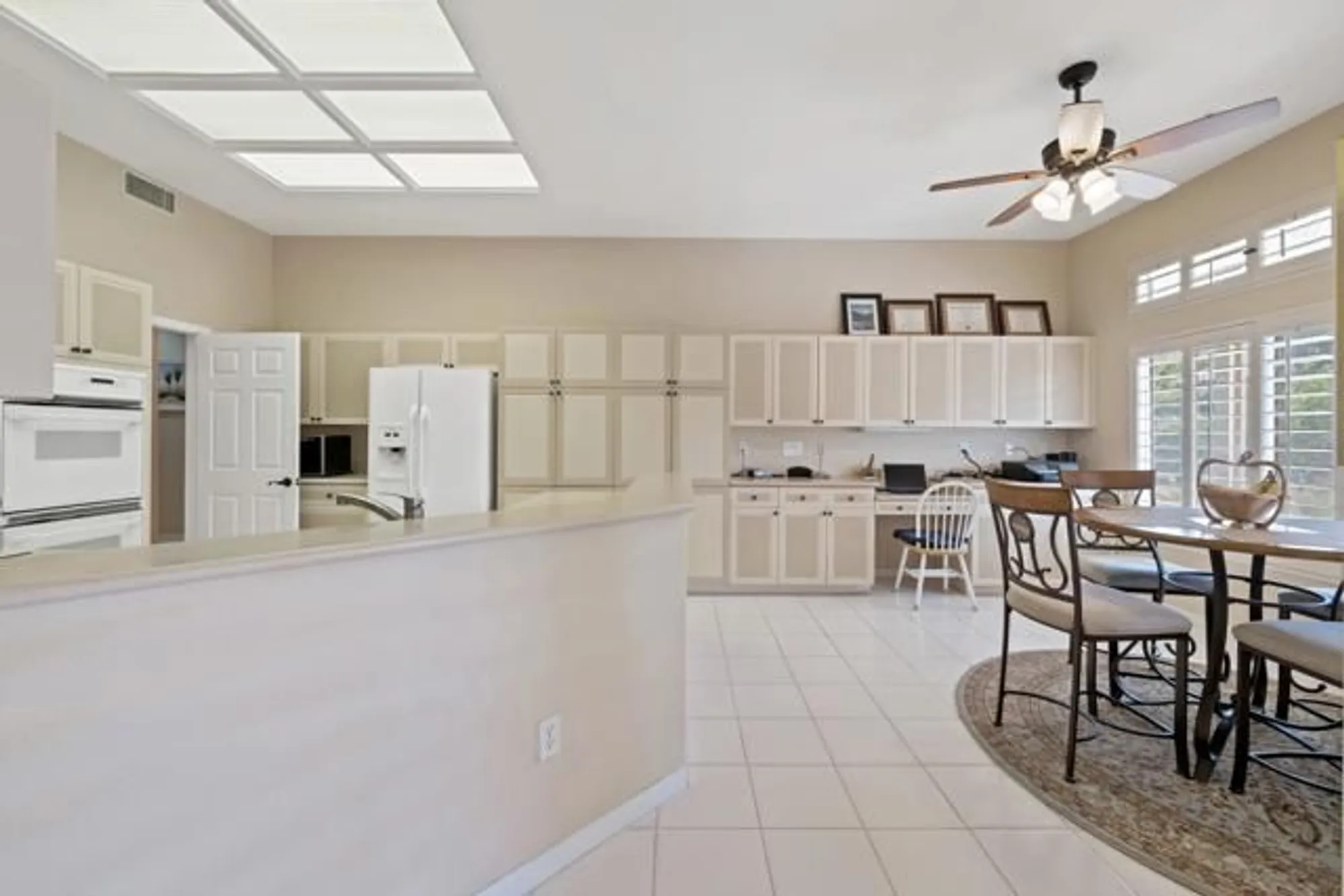 Property Slideshow image 18 of 36 | 78123 foxbrook ln, Palm Desert, CA, 92211