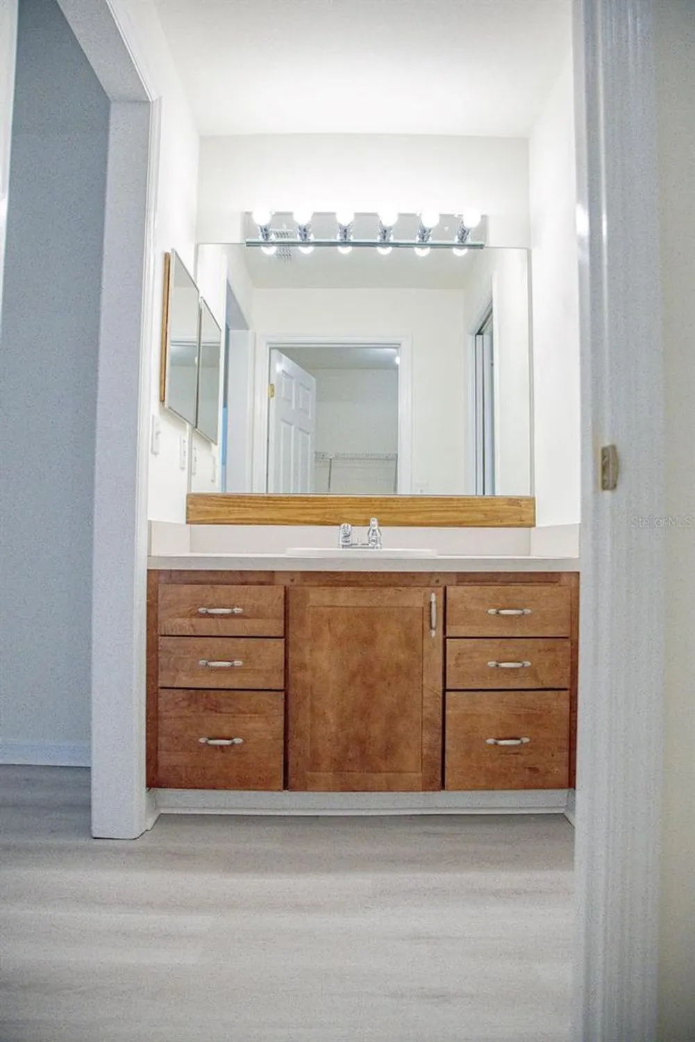 Property Slideshow image 20 of 45 | 231 lake suzanne dr, Lake Wales, FL, 33859