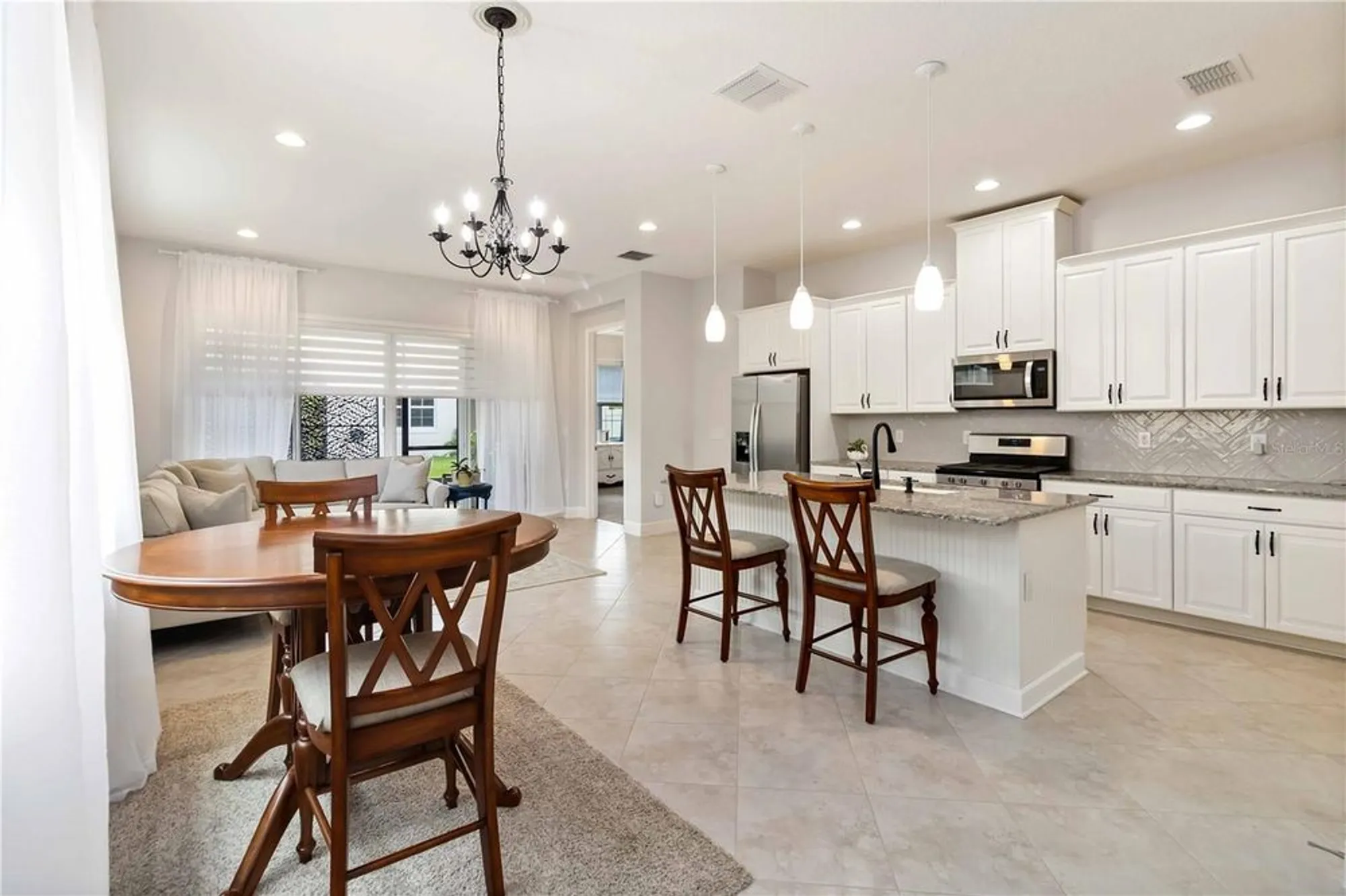 Property Slideshow image 7 of 38 | 2585 yellow brick rd, Saint Cloud, FL, 34772