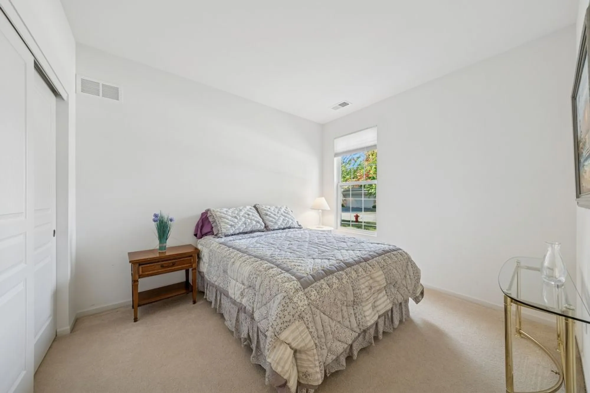 Property Slideshow image 6 of 27 | 2541 harvest vly, Elgin, IL, 60124