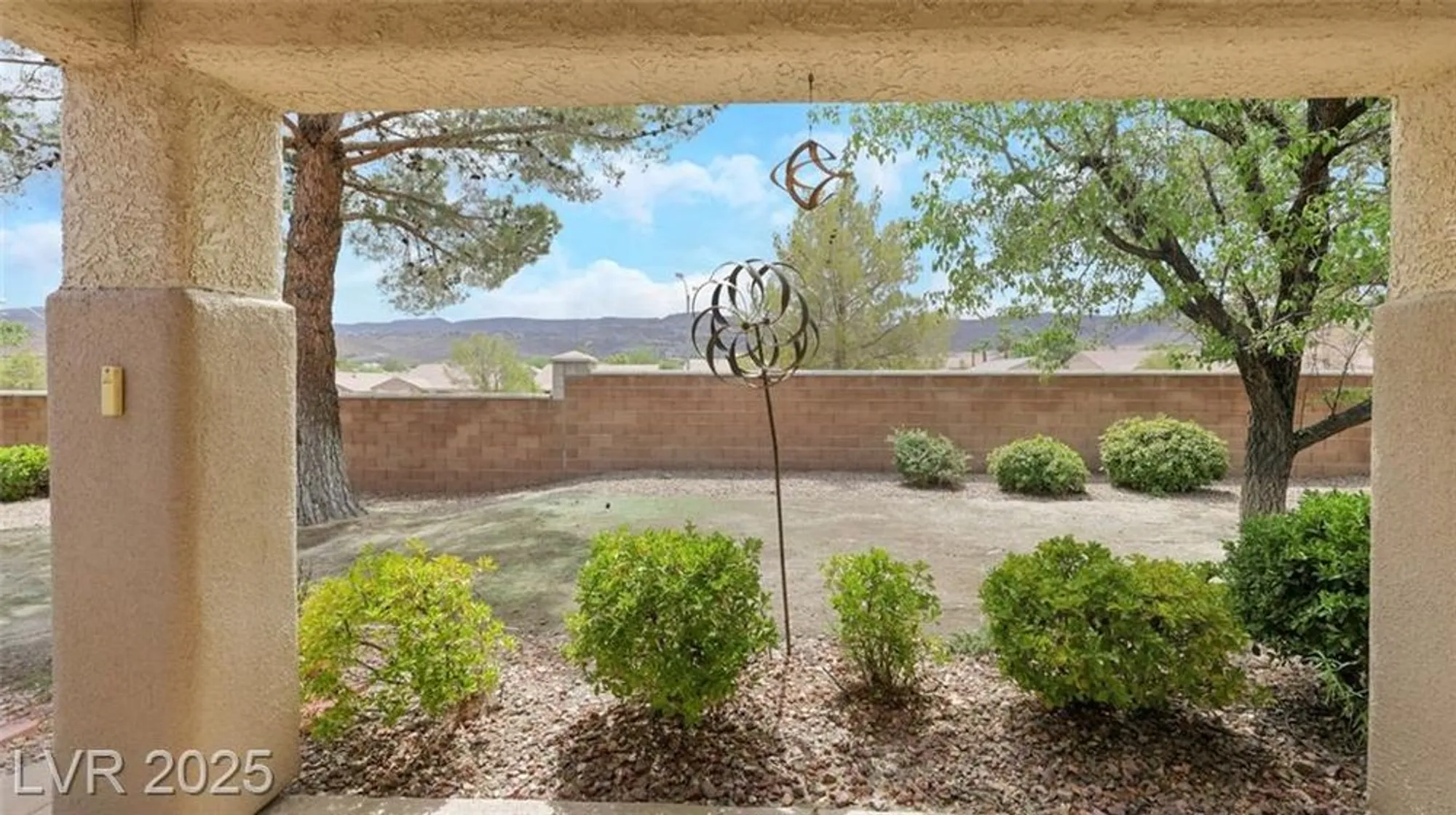 Property Slideshow image 29 of 31 | 2075 joy view ln, Henderson, NV, 89012