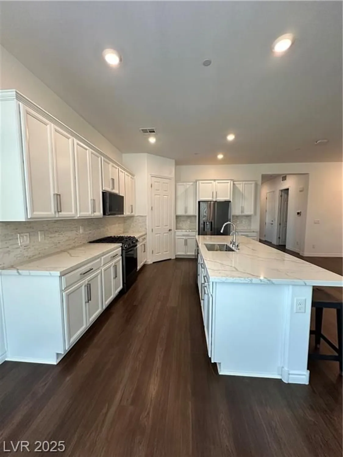 Property Slideshow image 8 of 32 | 461 arches park ave, Henderson, NV, 89011