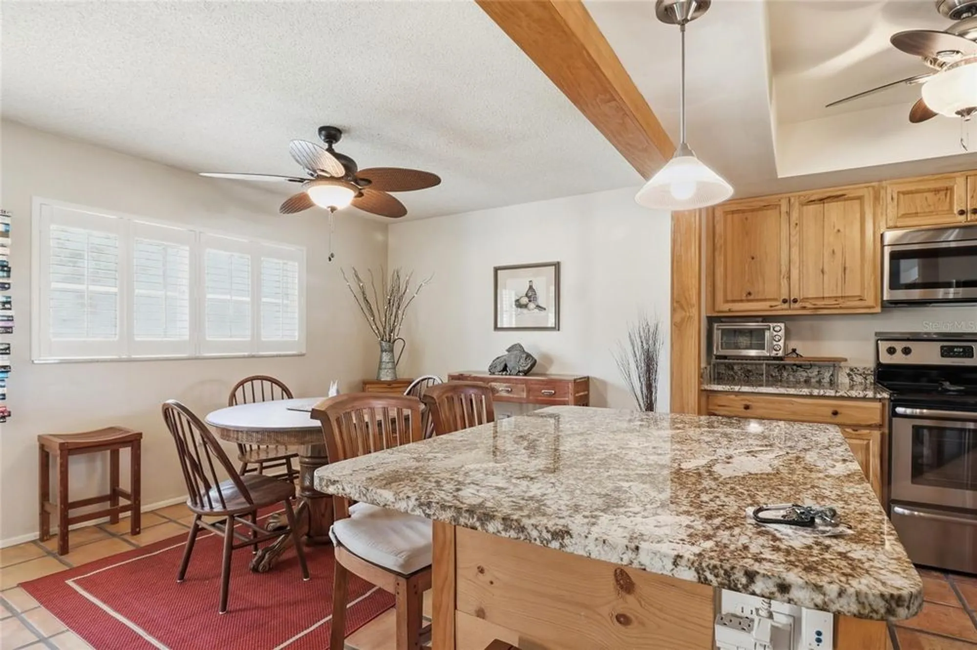 Property Slideshow image 11 of 39 | 2447 clubhouse cir 203, Sarasota, FL, 34232