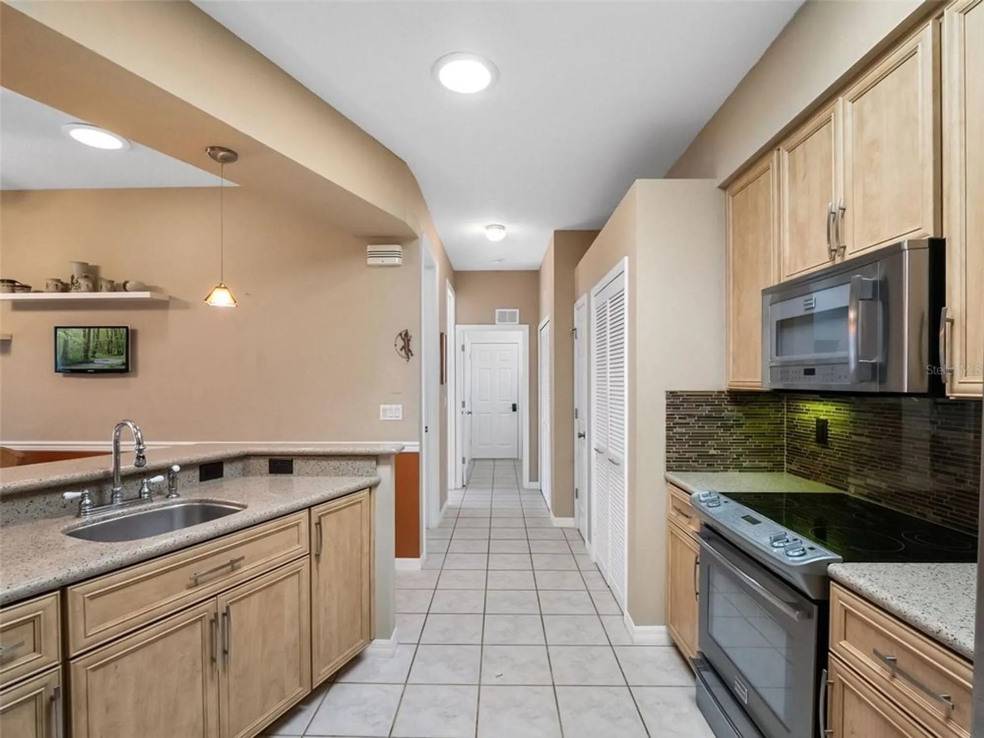 Property Slideshow image 15 of 69 | 21815 tartan st, Leesburg, FL, 34748